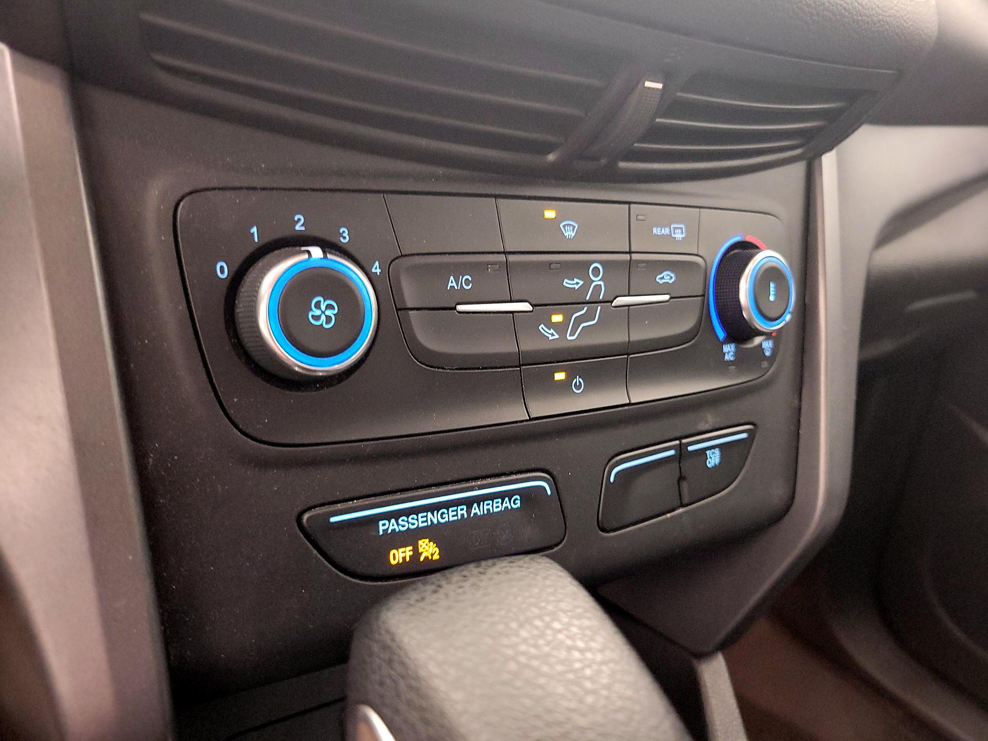 Thumbnail: 2018 Ford Escape - 16