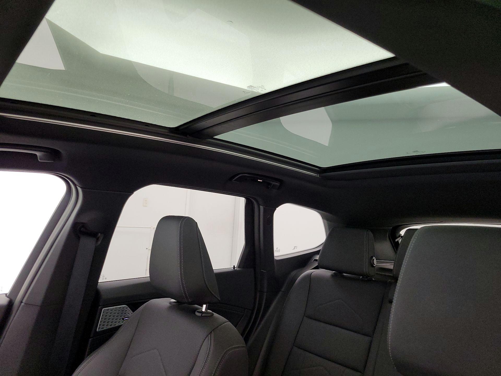 Thumbnail: 2023 BMW X1 - 20