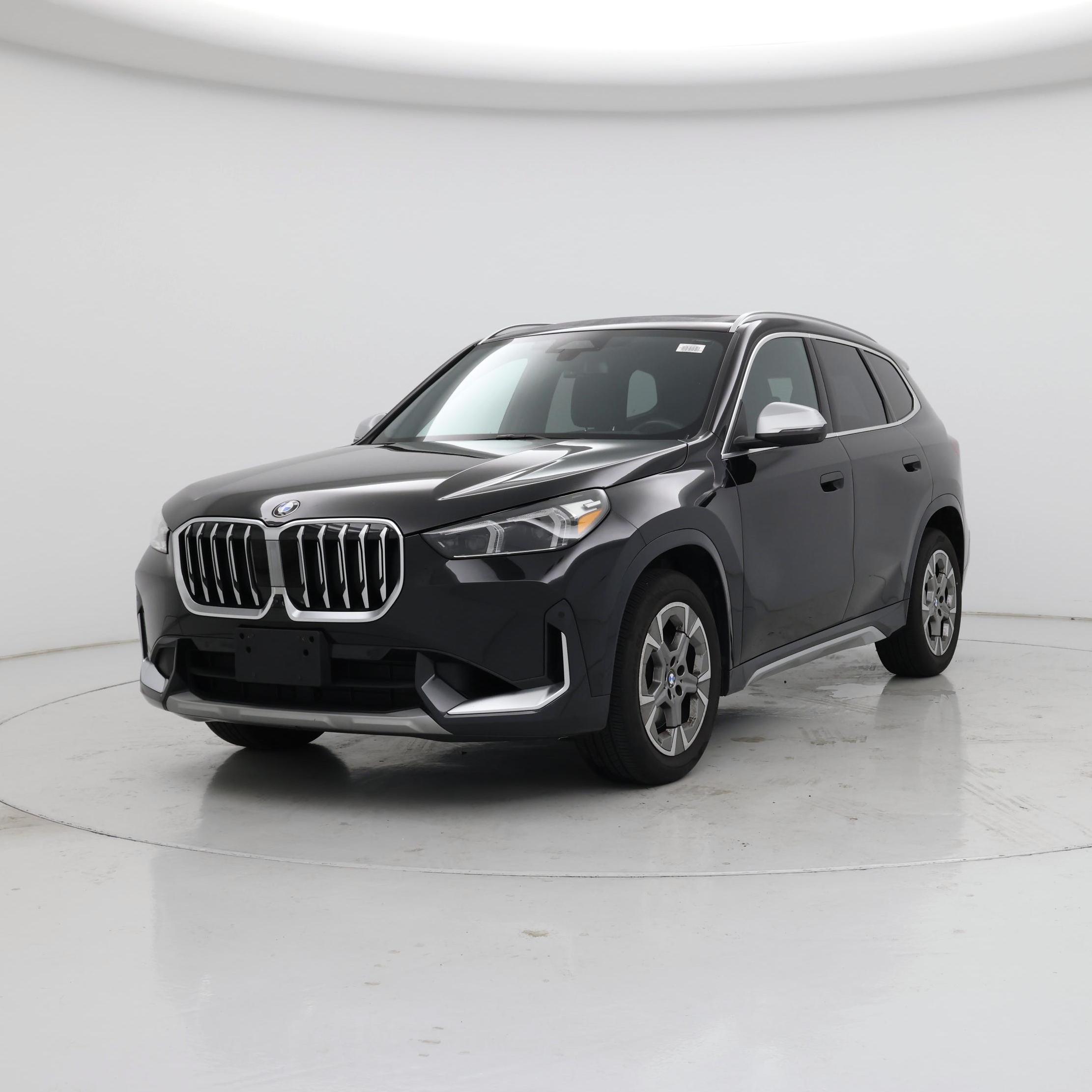 Thumbnail: 2023 BMW X1 - 4