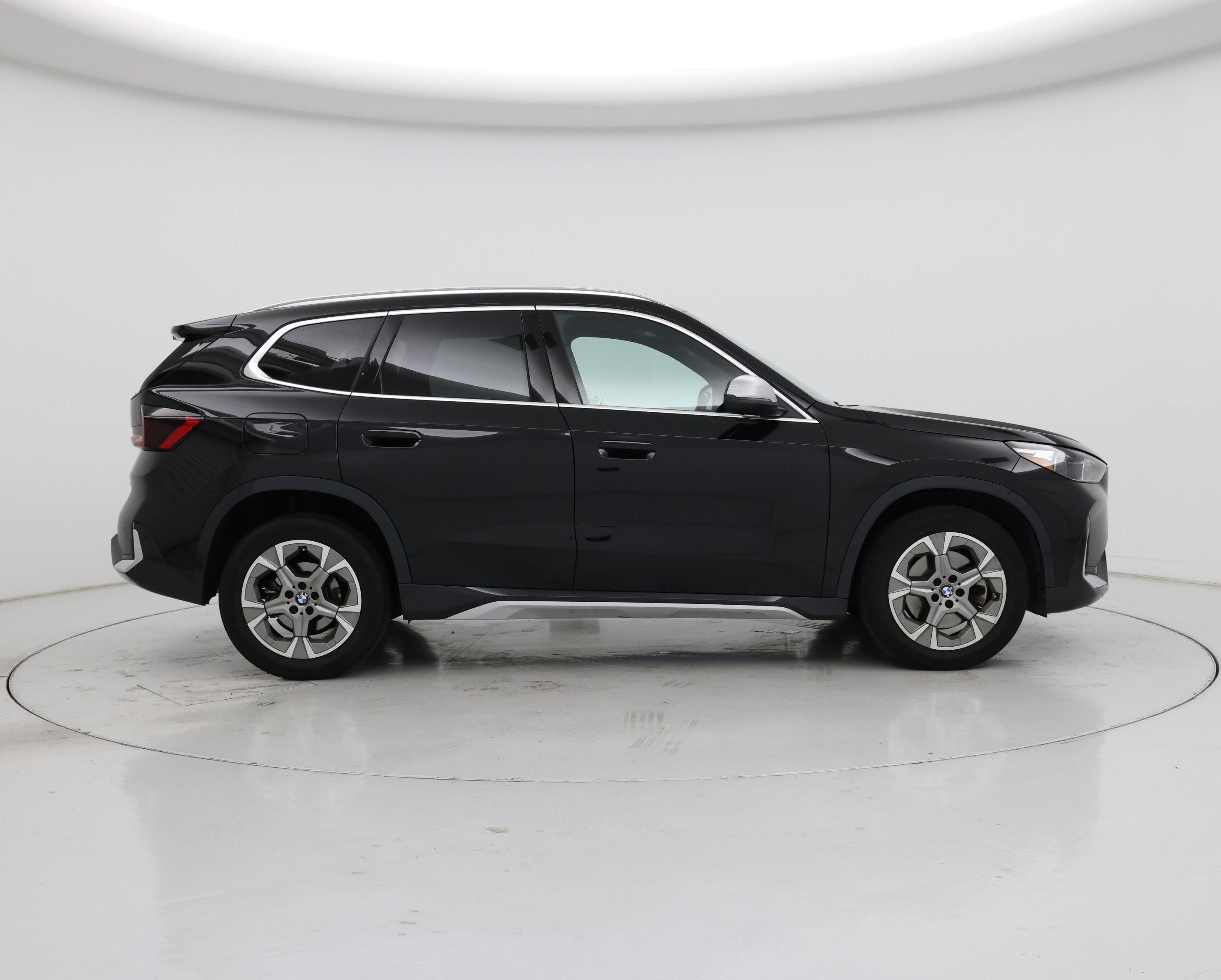 Thumbnail: 2023 BMW X1 - 7