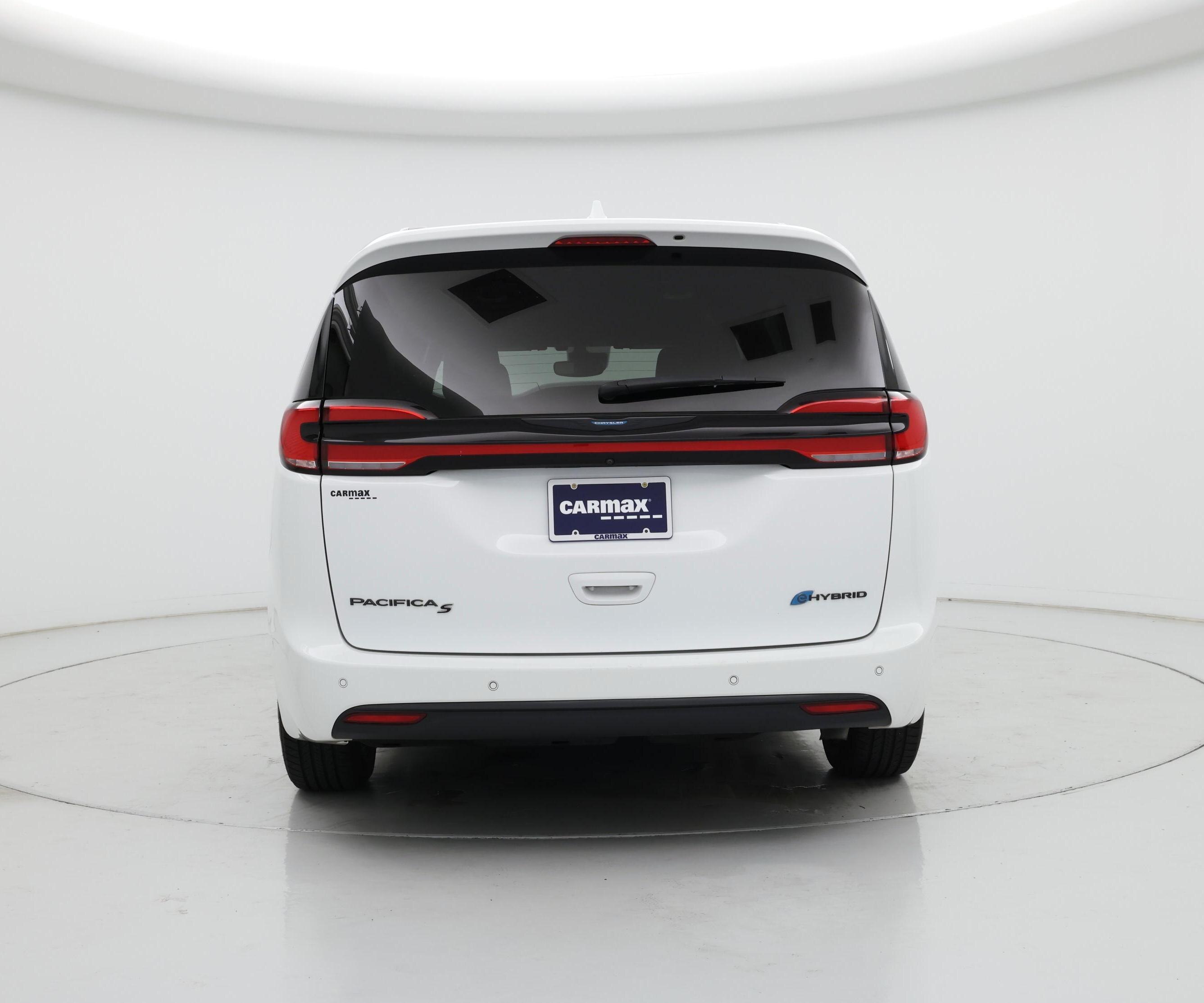 Thumbnail: 2021 Chrysler Pacifica - 6