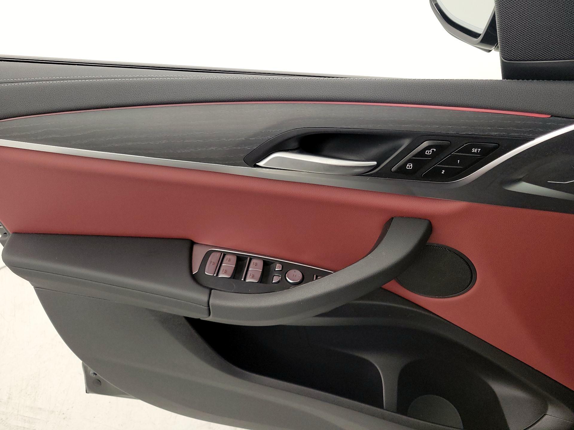 Thumbnail: 2022 BMW X3 - 12