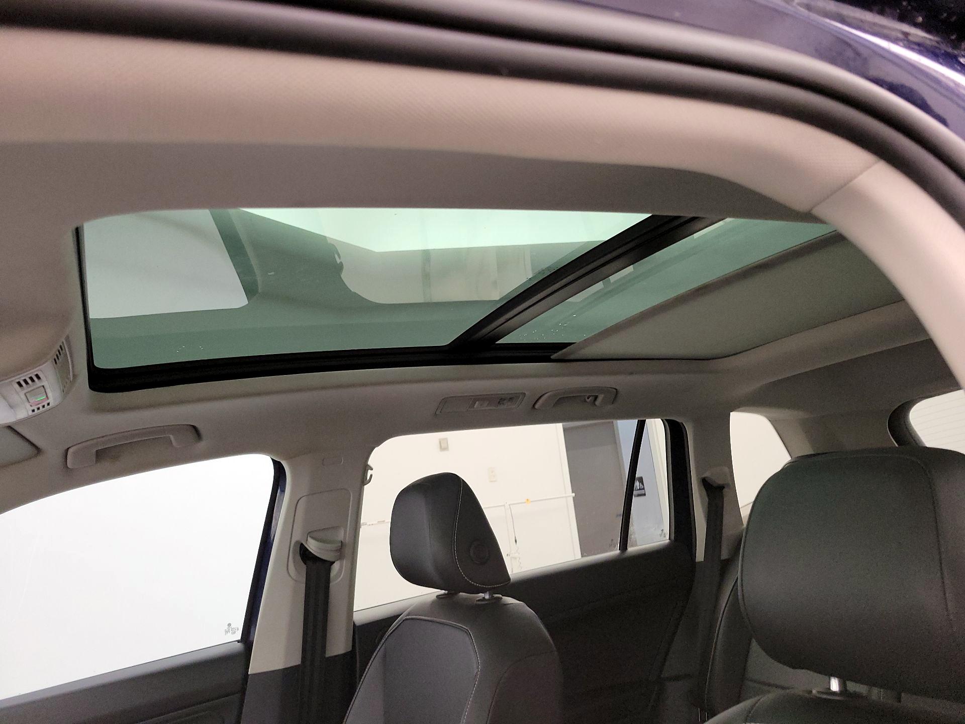 Thumbnail: 2021 Volkswagen Tiguan - 19