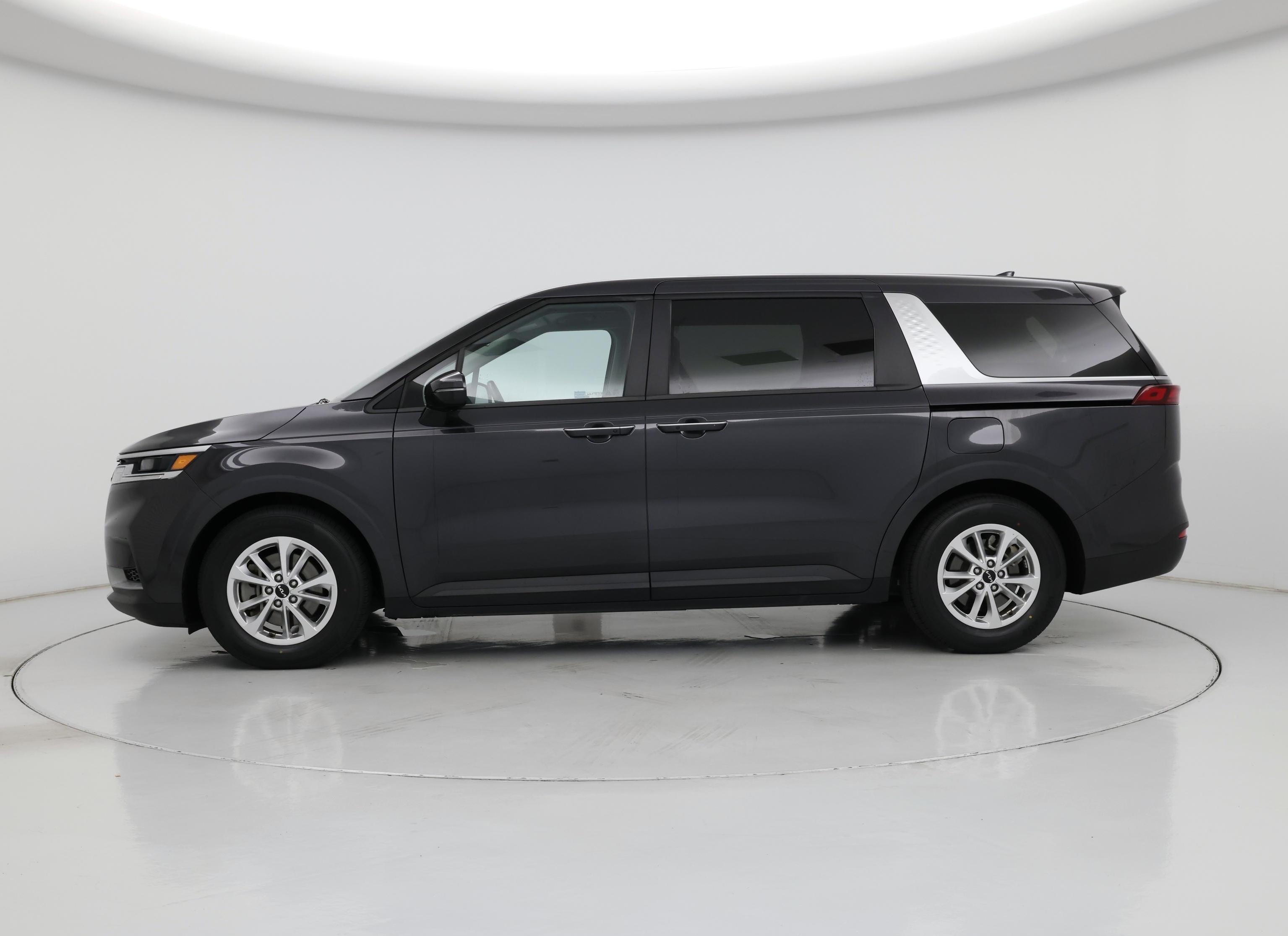 Thumbnail: 2022 Kia Carnival - 3
