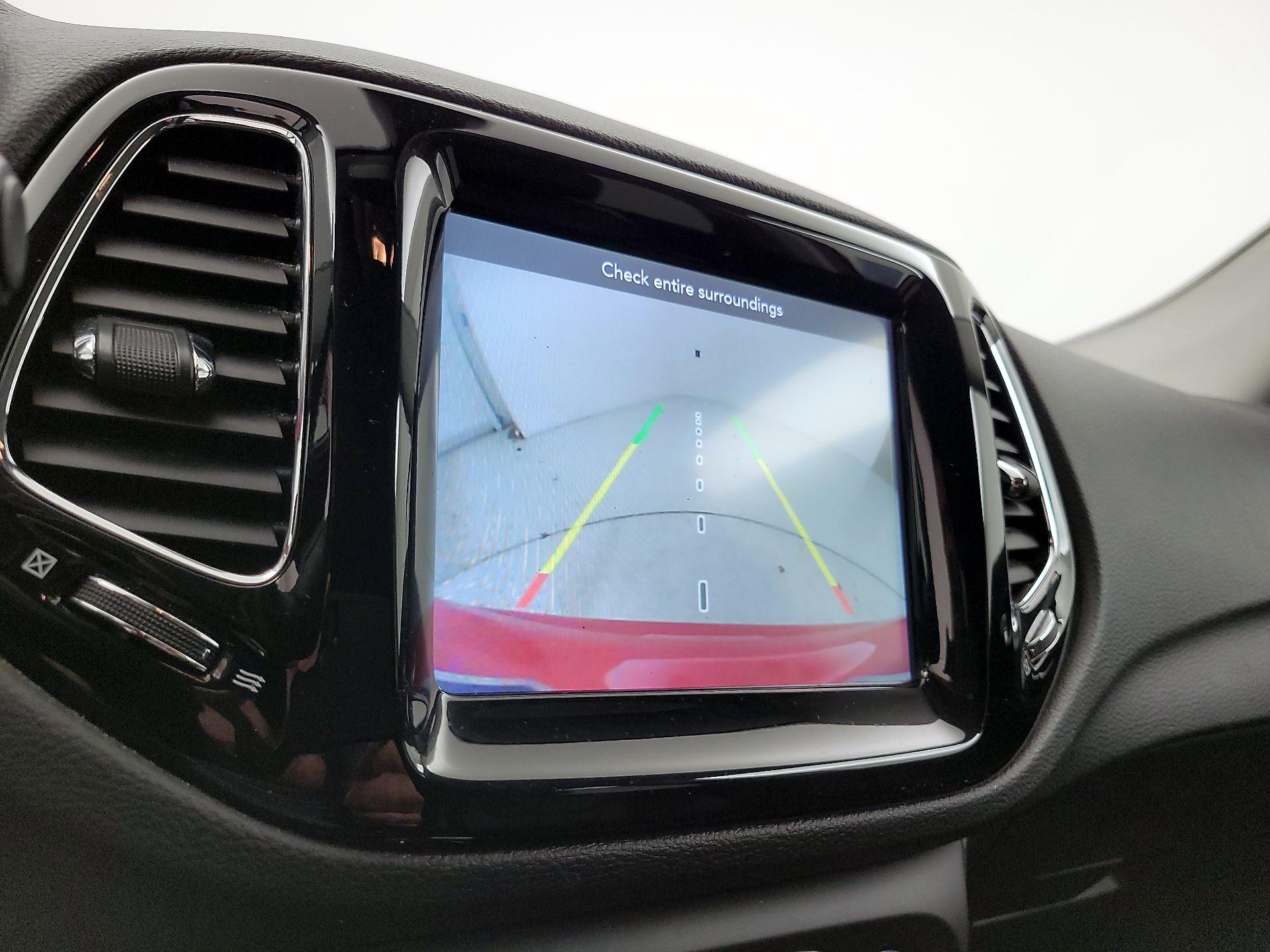 Thumbnail: 2019 Jeep Compass - 14