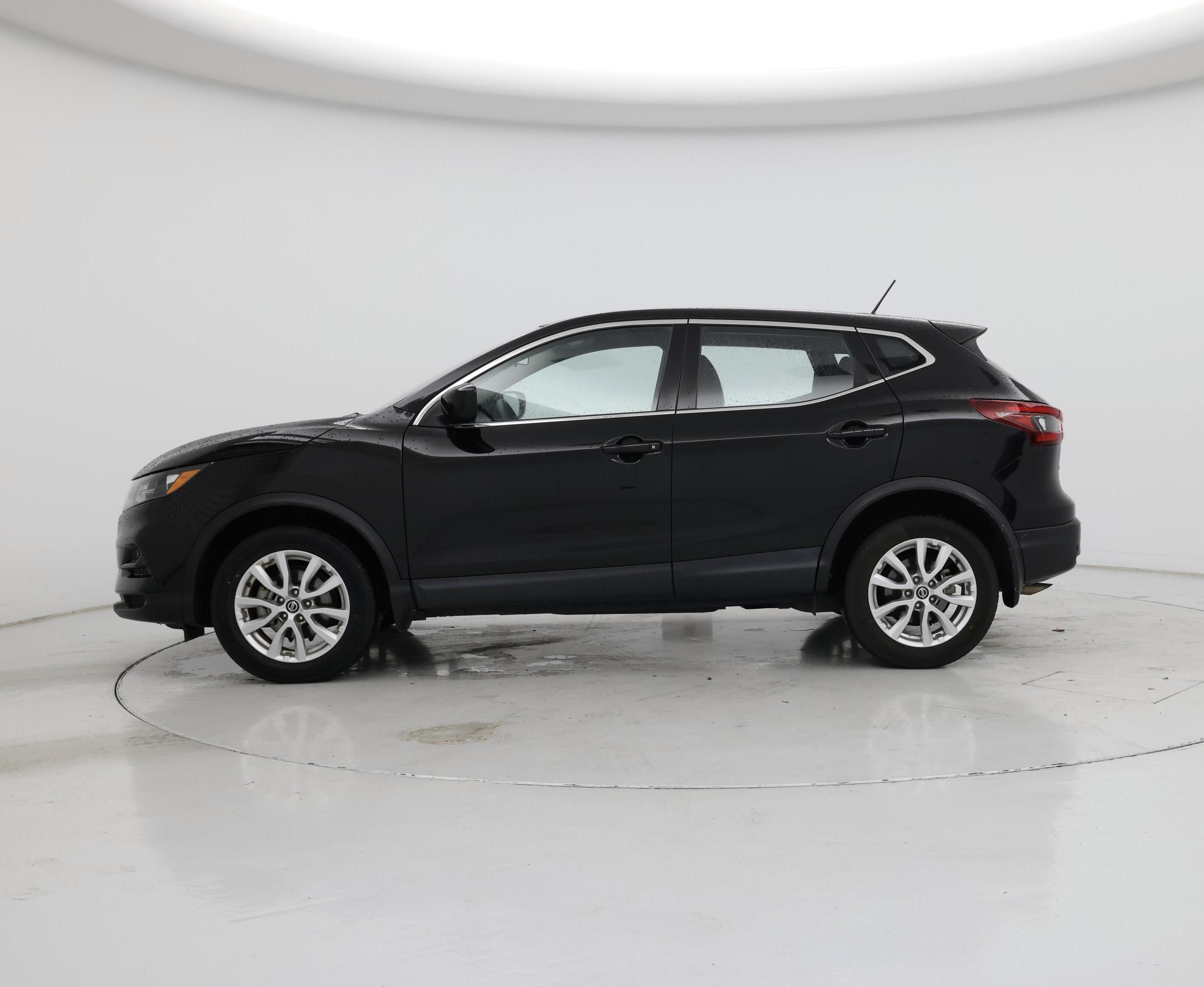 Thumbnail: 2021 Nissan Rogue Sport - 3