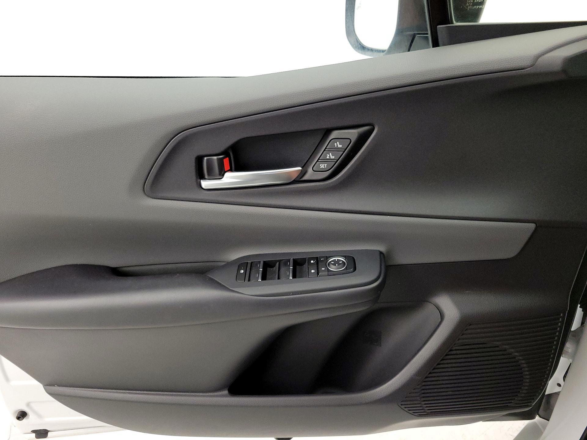 Thumbnail: 2023 Toyota Prius - 12