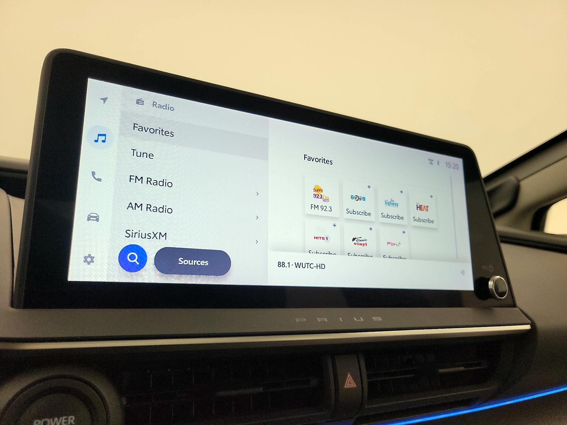 Thumbnail: 2023 Toyota Prius - 16