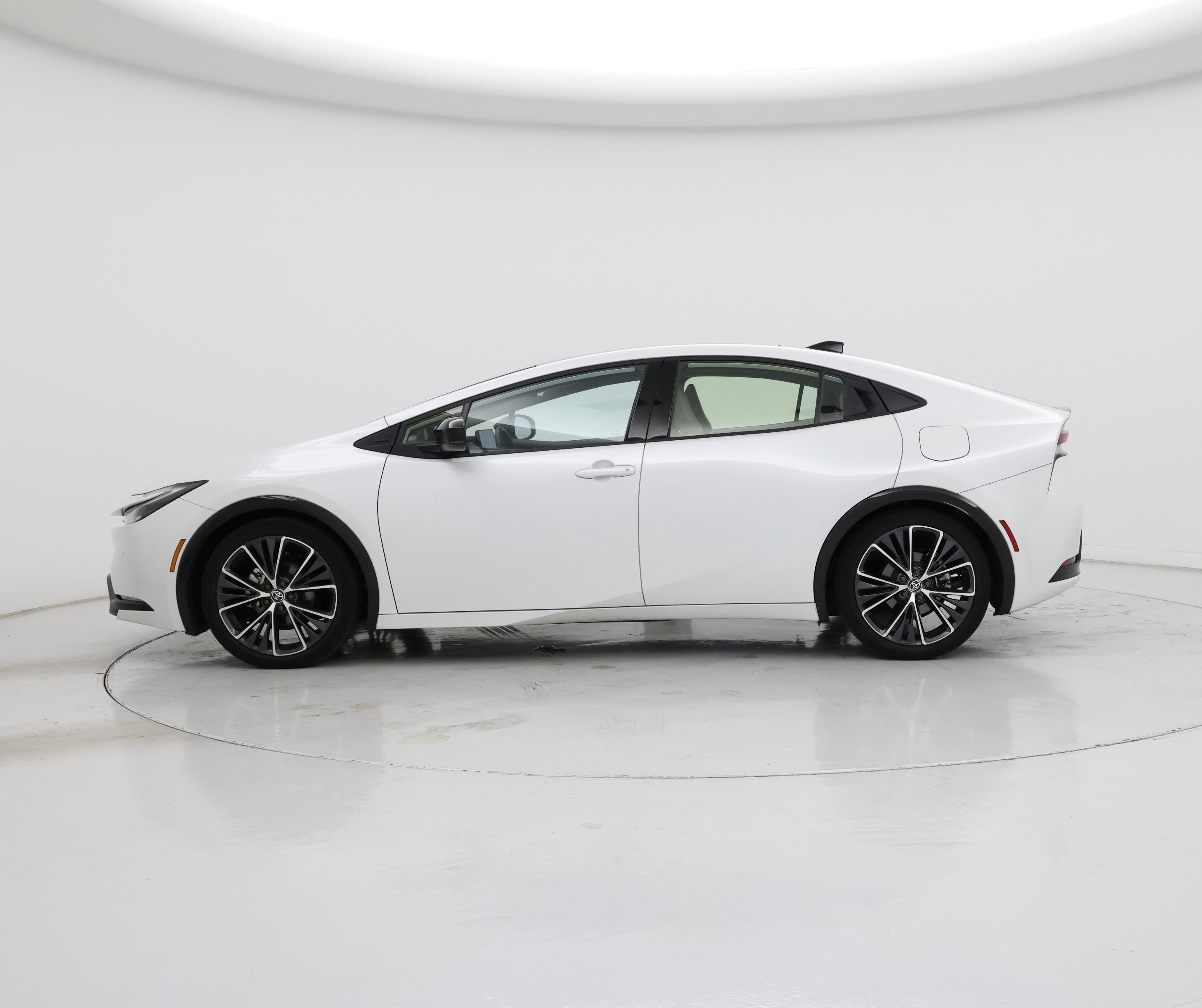 Thumbnail: 2023 Toyota Prius - 3