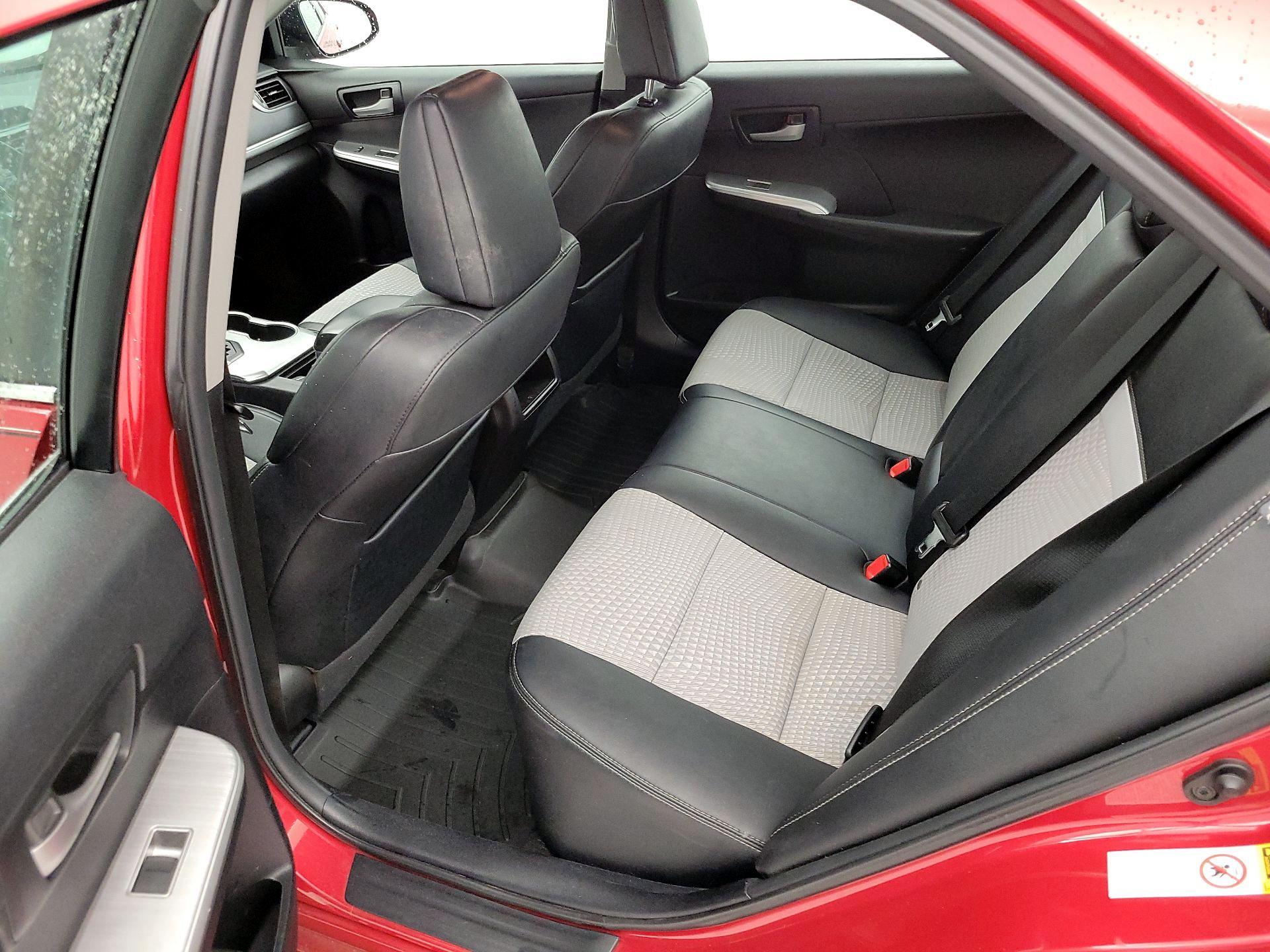 Thumbnail: 2014 Toyota Camry - 19