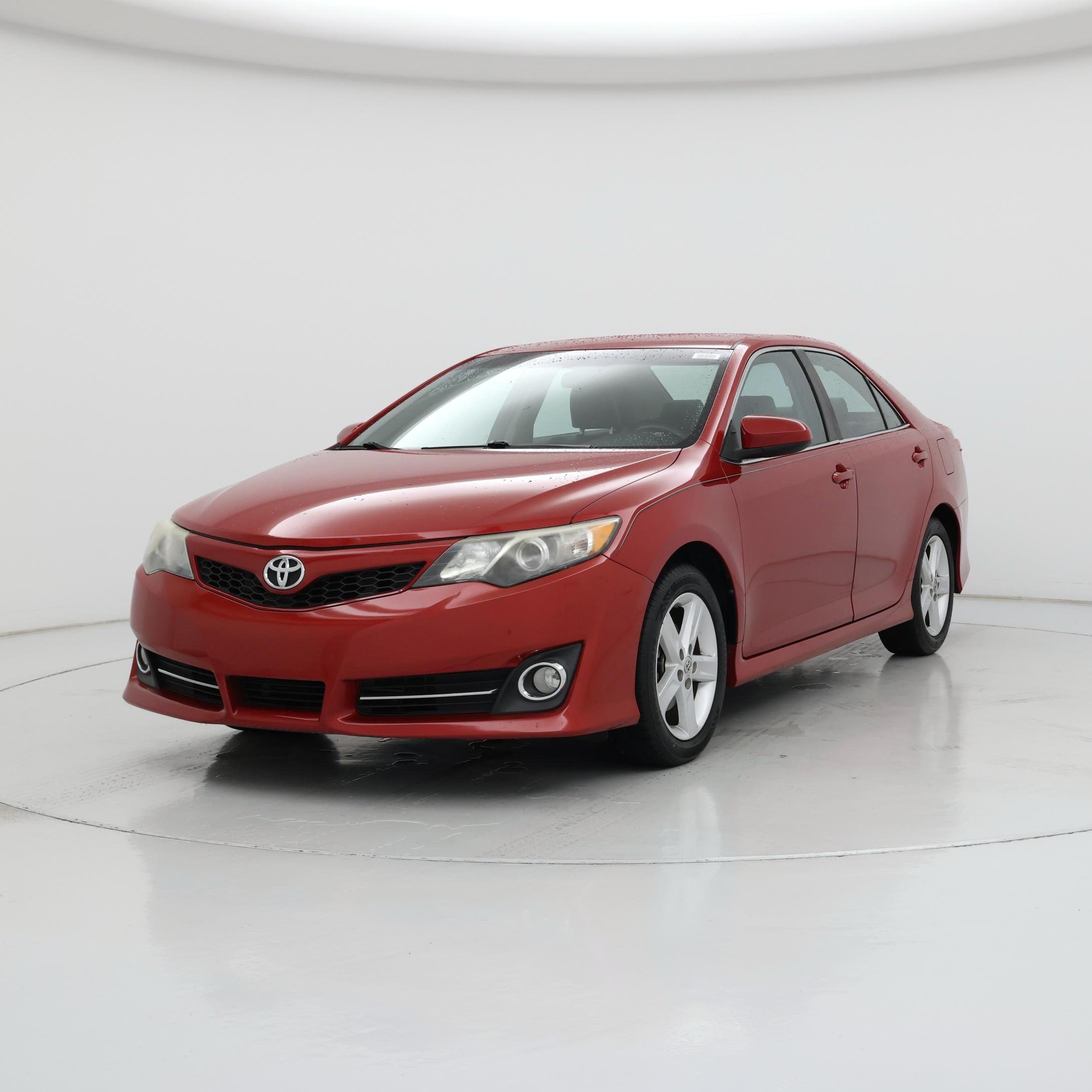 Thumbnail: 2014 Toyota Camry - 4