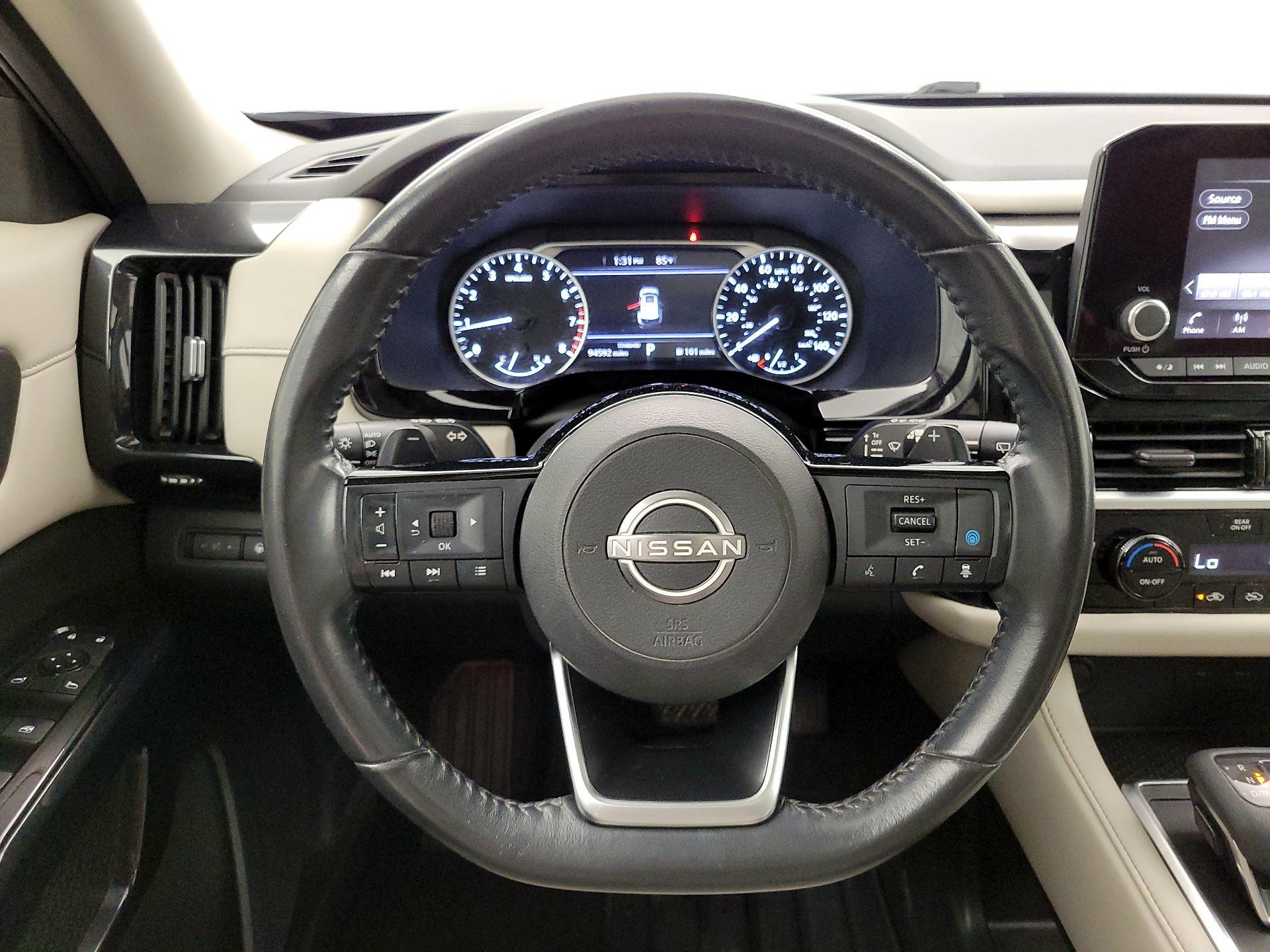 Thumbnail: 2022 Nissan Pathfinder - 10