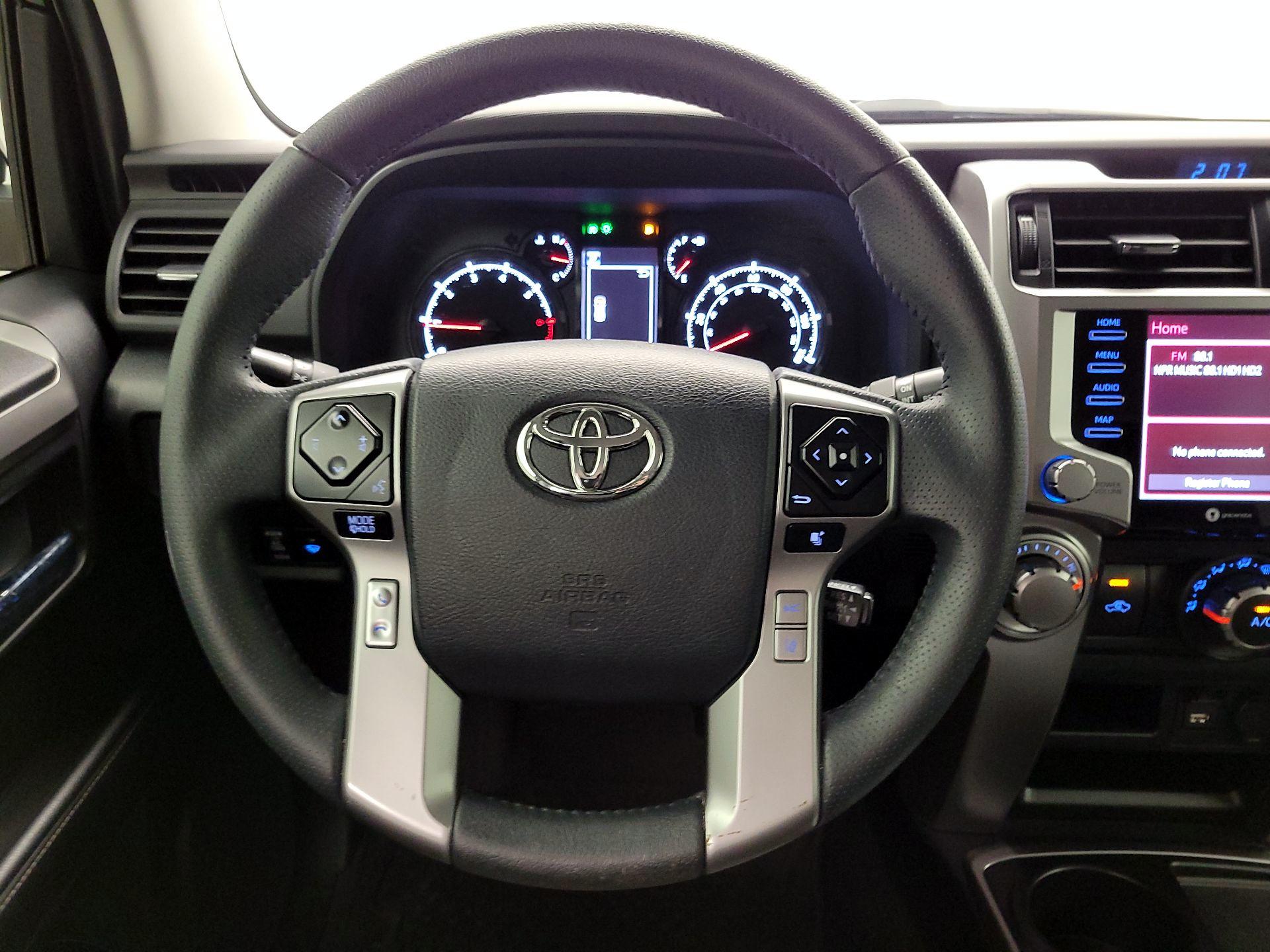 Thumbnail: 2023 Toyota 4Runner - 10