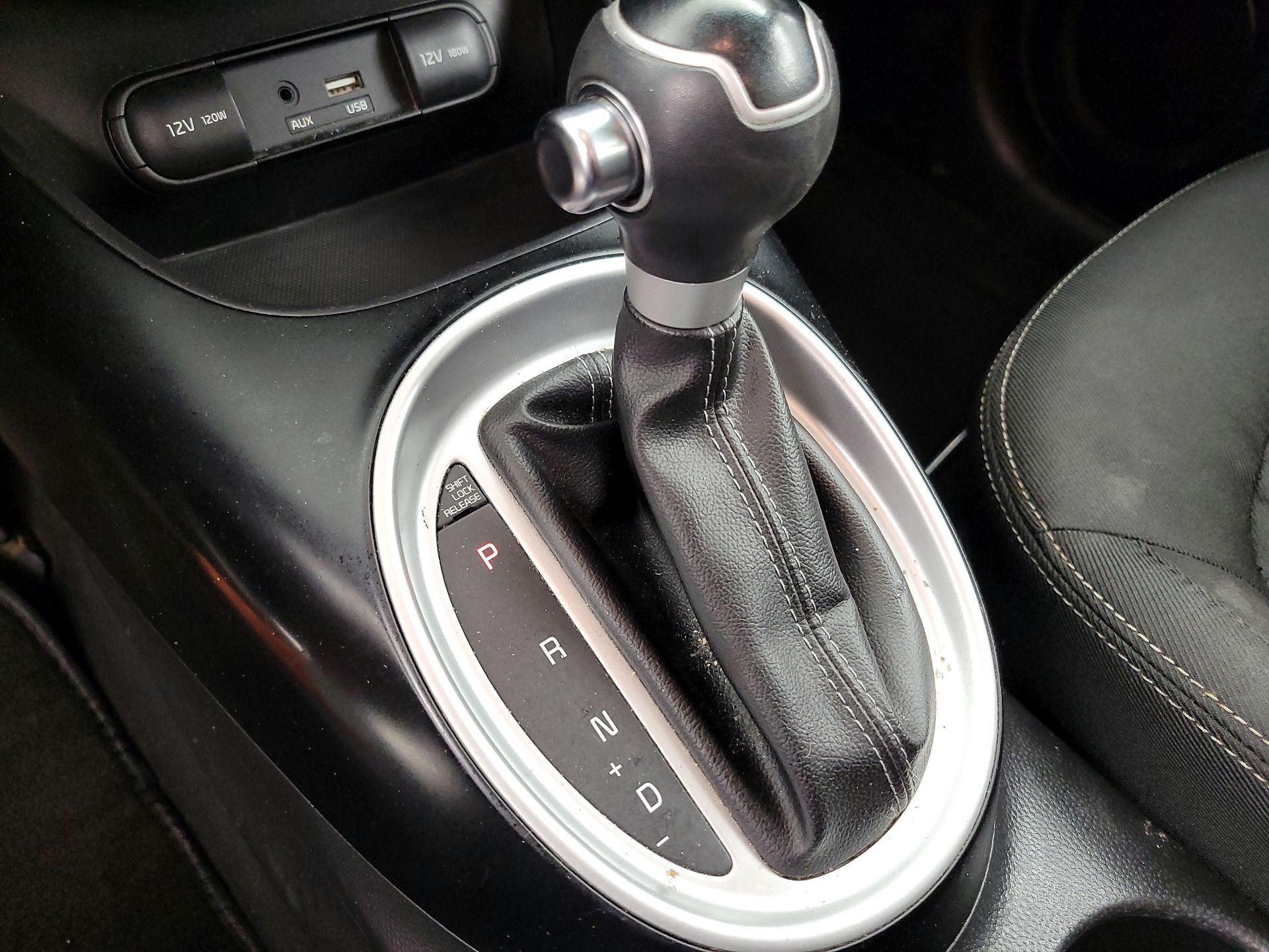 Thumbnail: 2018 Kia Soul - 17