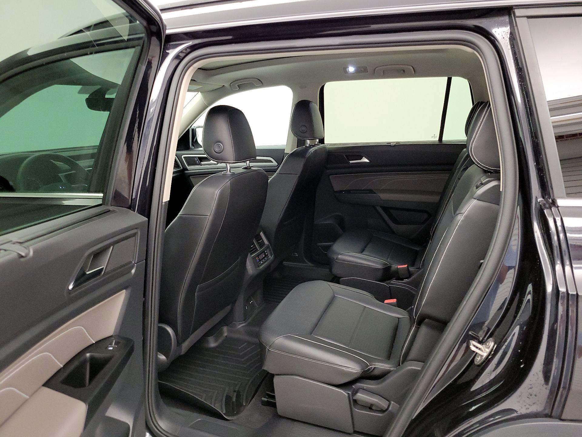 Thumbnail: 2021 Volkswagen Atlas - 20