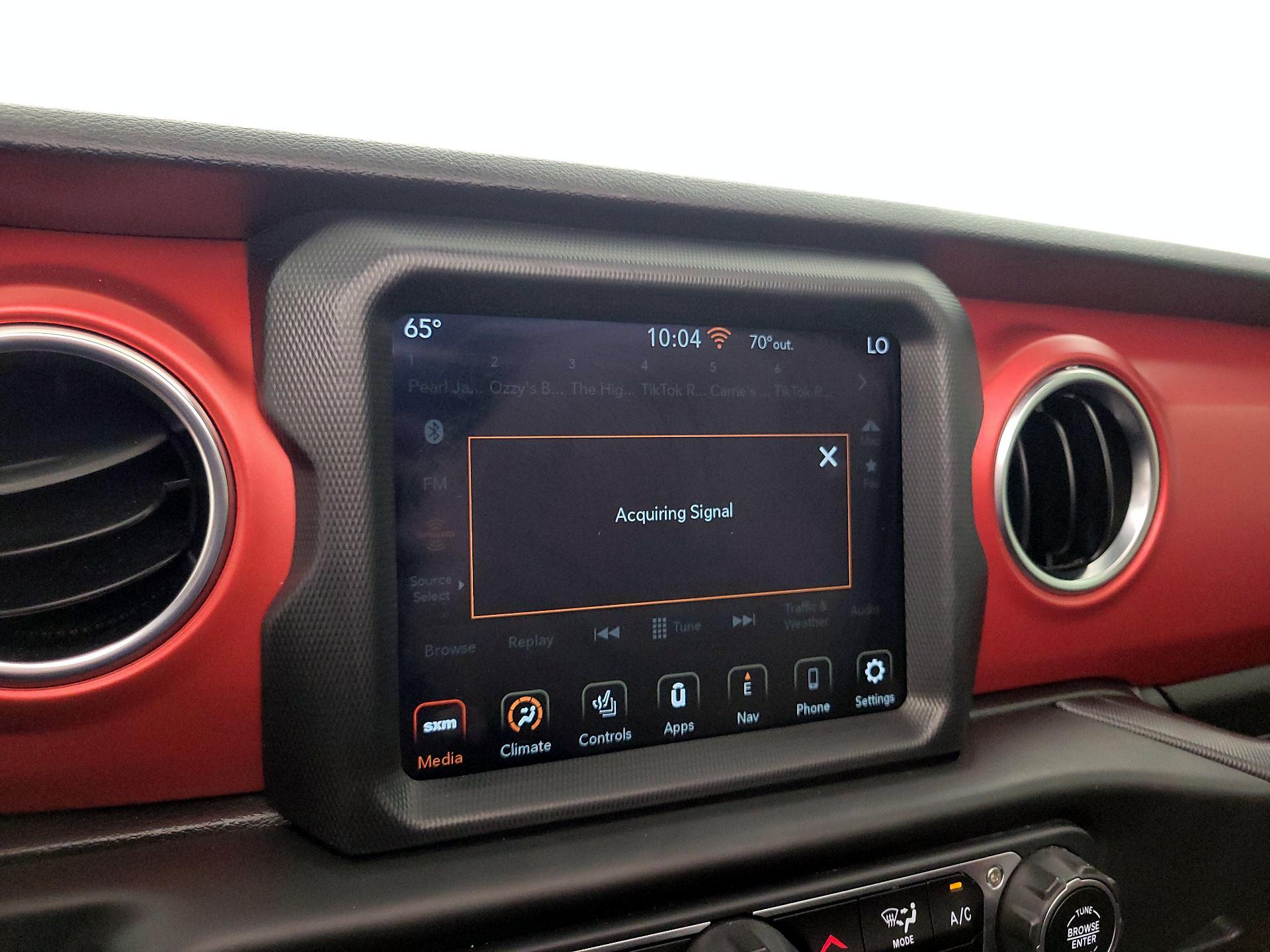 Thumbnail: 2021 Jeep Wrangler - 16