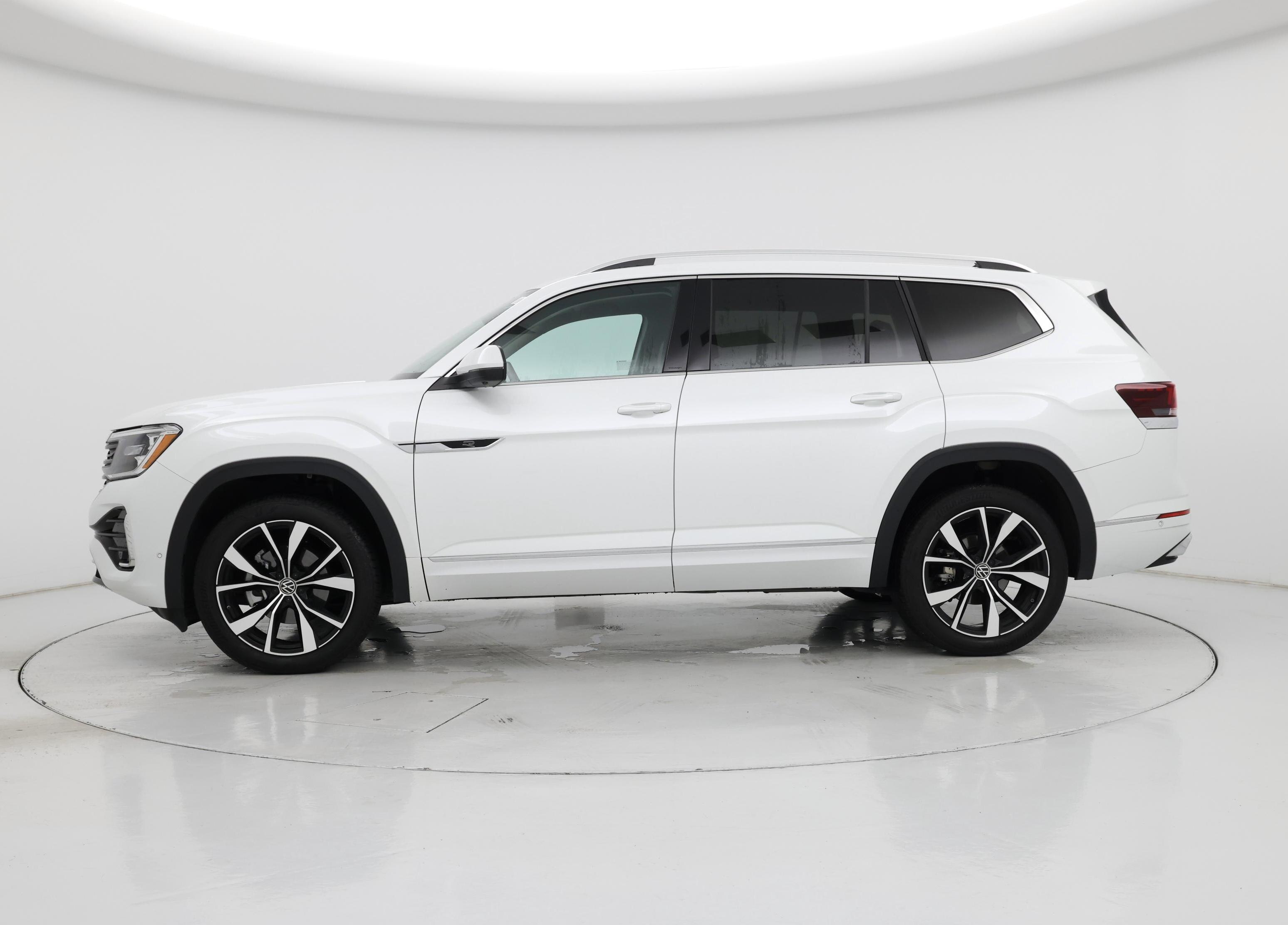 Thumbnail: 2024 Volkswagen Atlas - 3