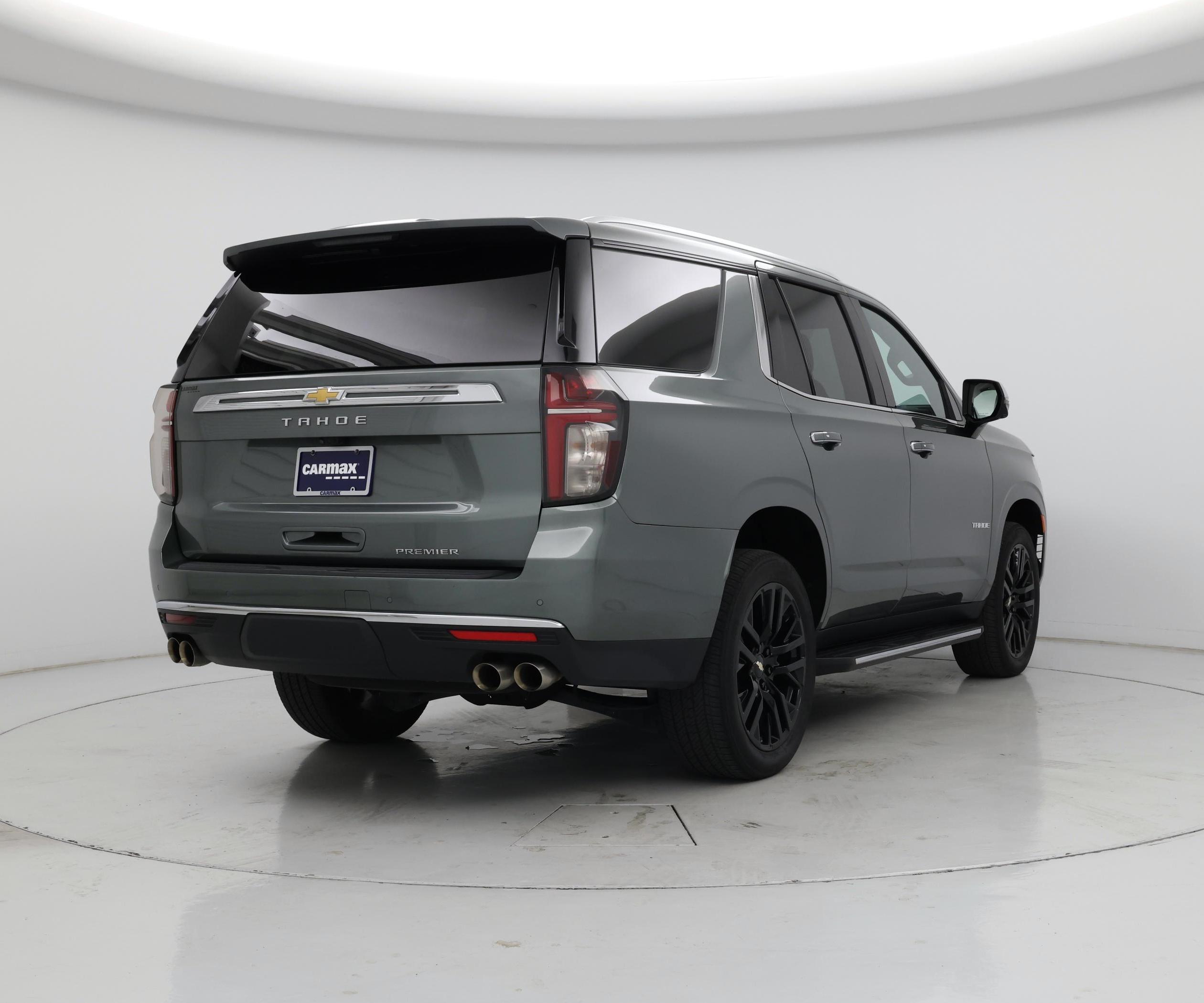 Thumbnail: 2023 Chevrolet Tahoe - 8