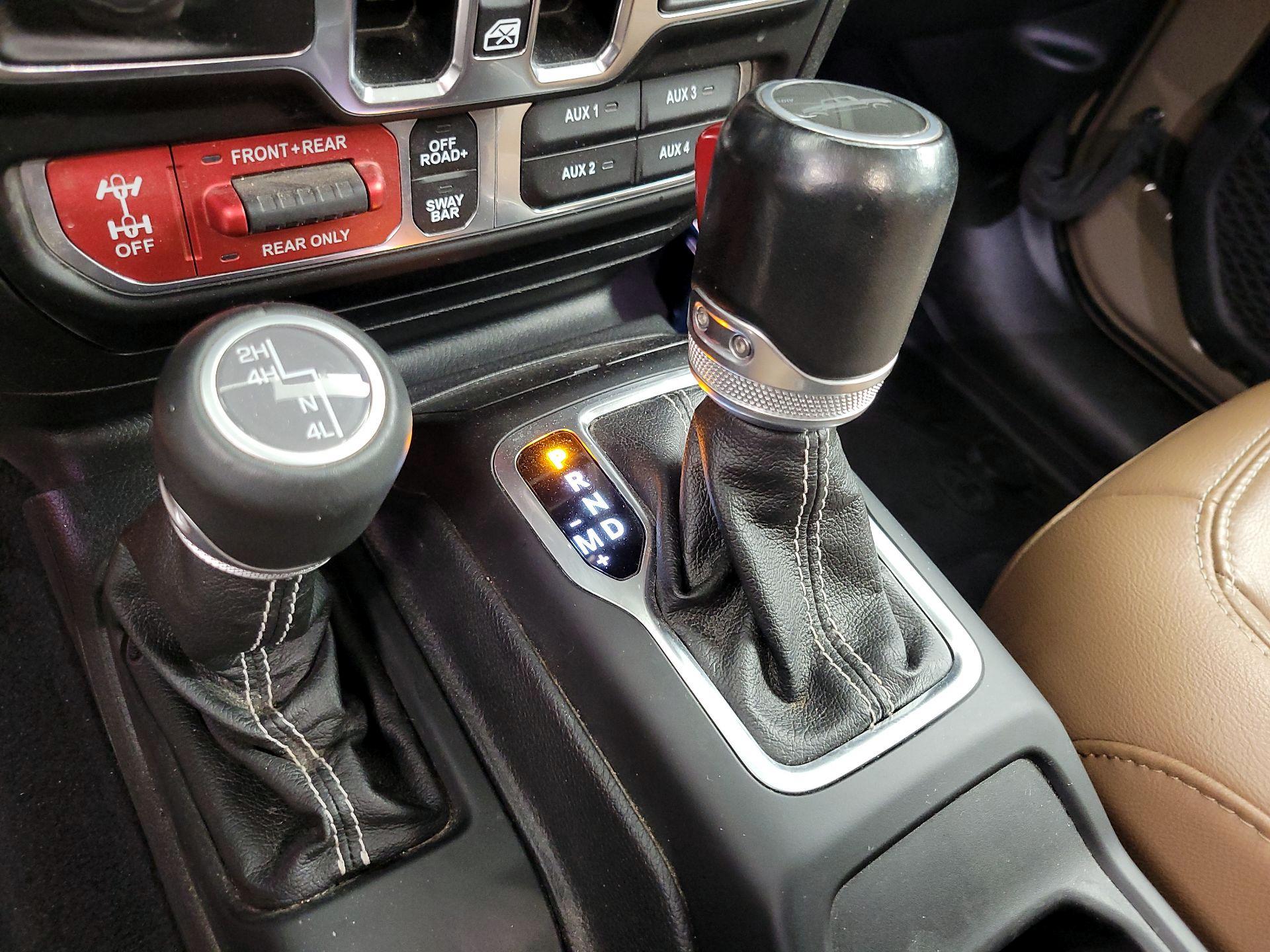 Thumbnail: 2020 Jeep Gladiator - 18