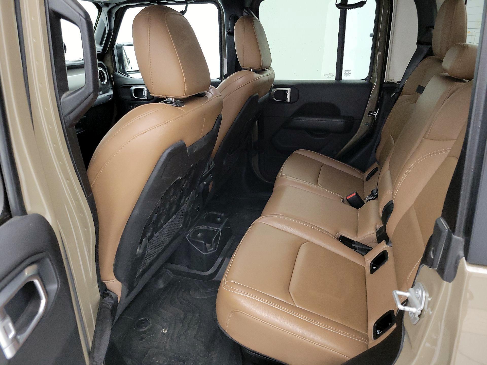 Thumbnail: 2020 Jeep Gladiator - 20