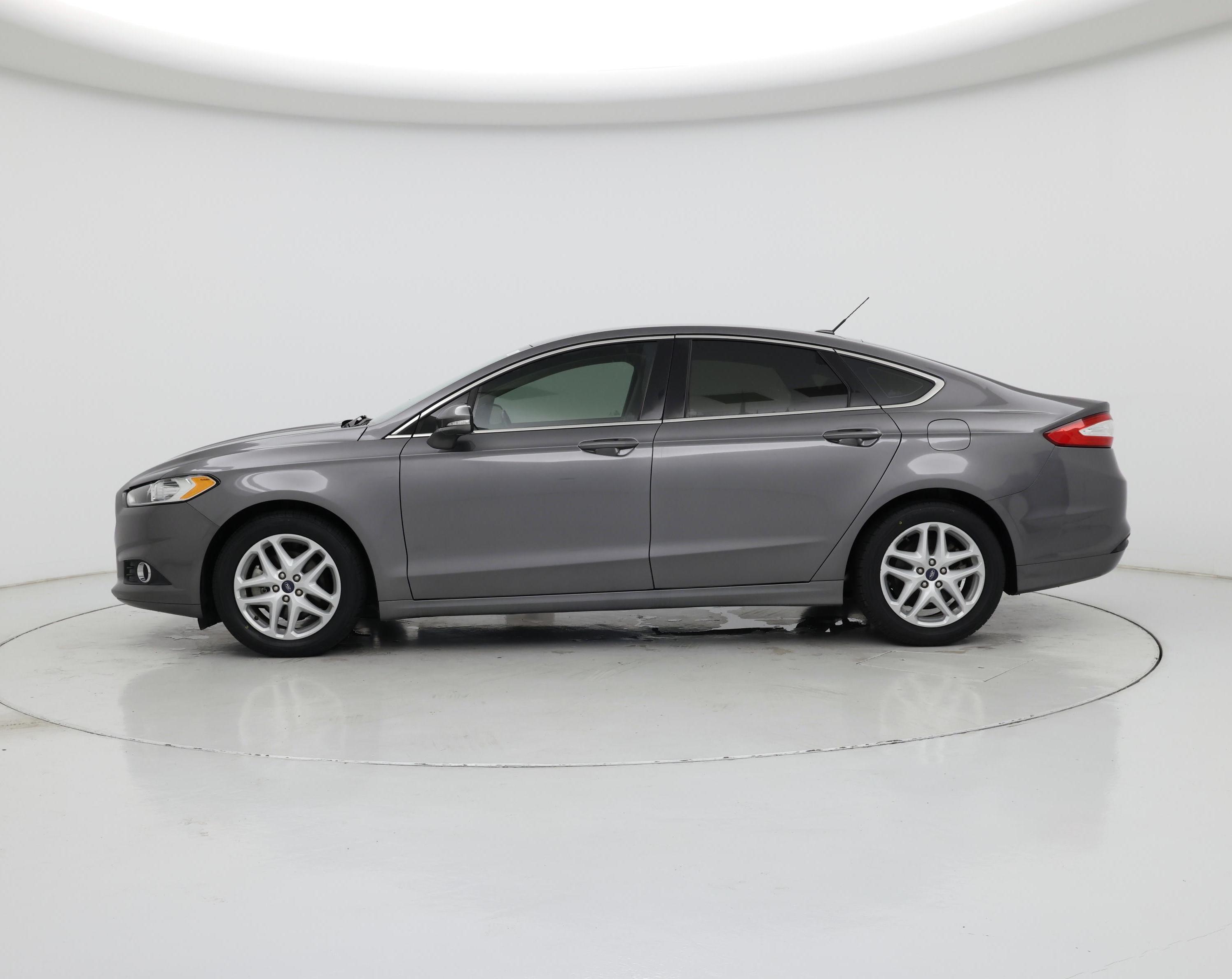 Thumbnail: 2014 Ford Fusion - 3