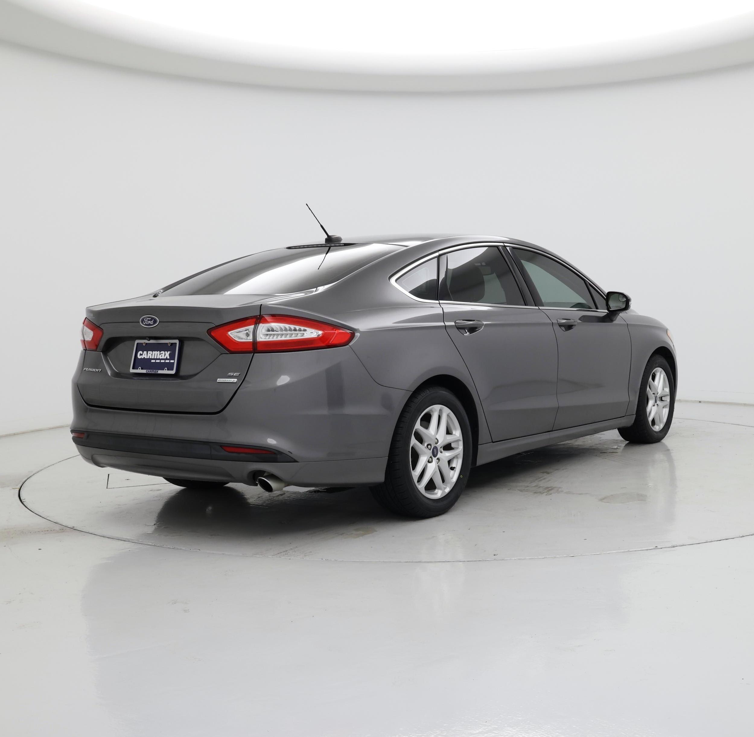 Thumbnail: 2014 Ford Fusion - 8
