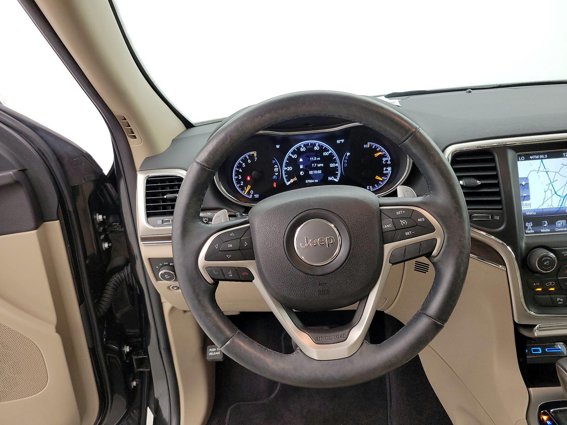Thumbnail: 2016 Jeep Grand Cherokee - 10
