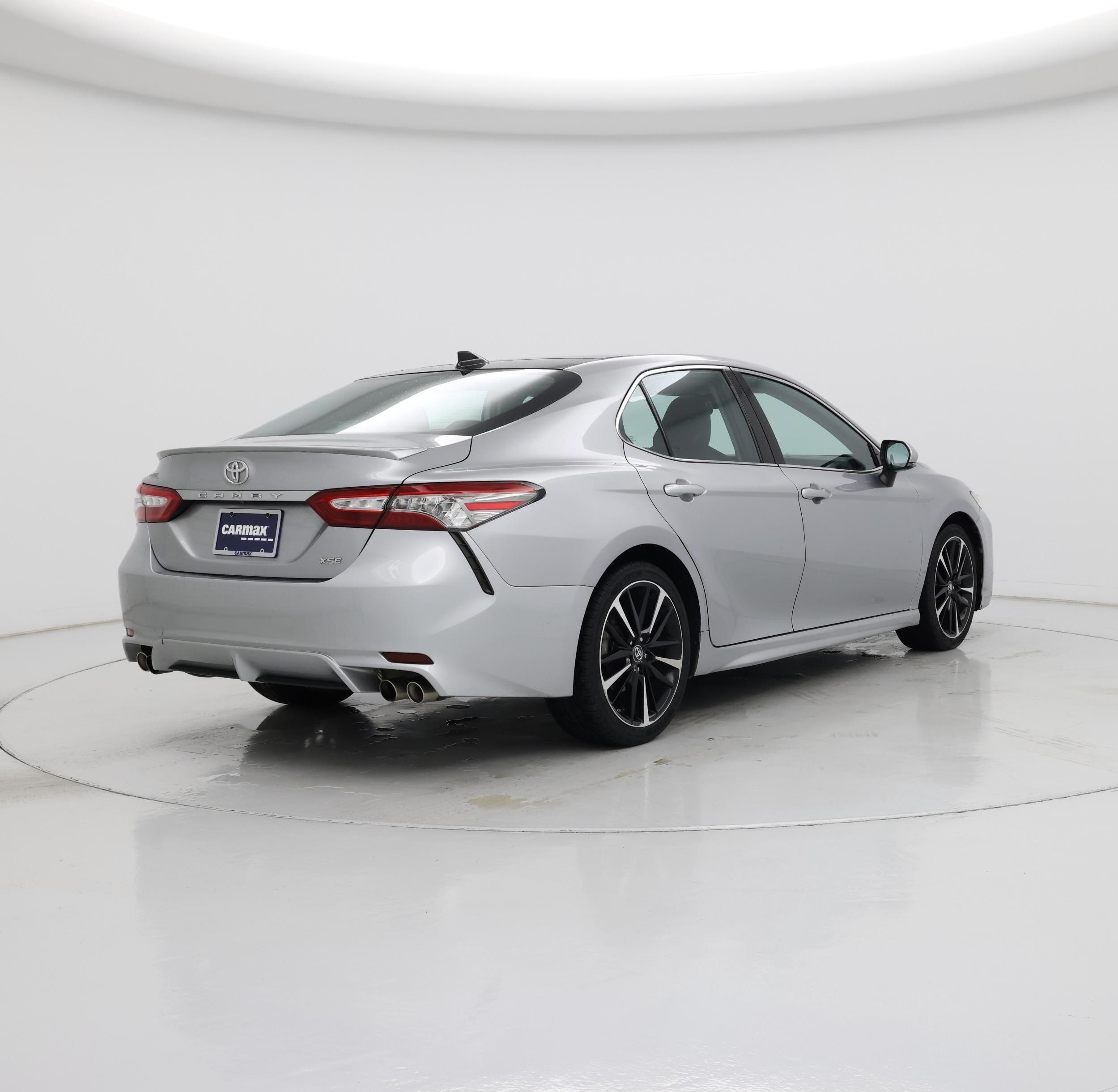 Thumbnail: 2019 Toyota Camry - 8