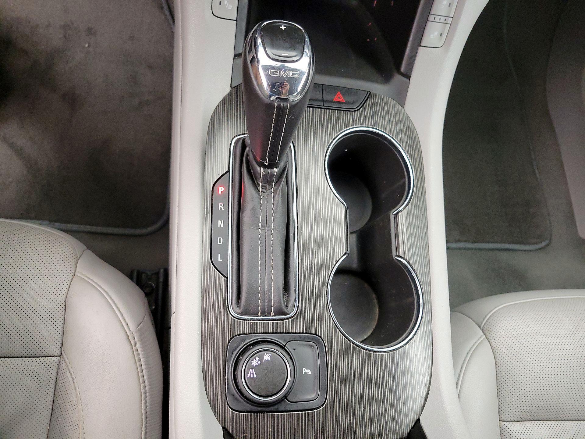 Thumbnail: 2019 GMC Acadia - 18