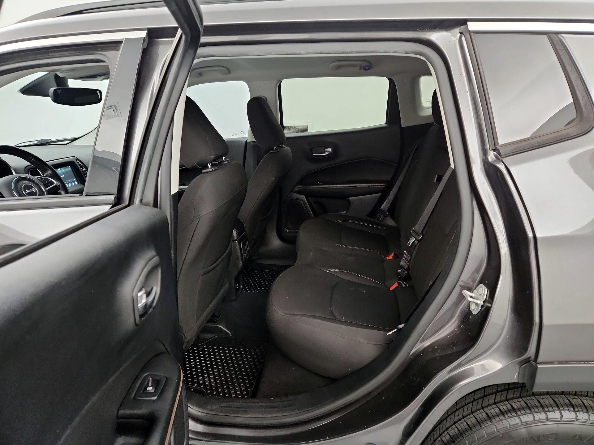 Thumbnail: 2021 Jeep Compass - 19