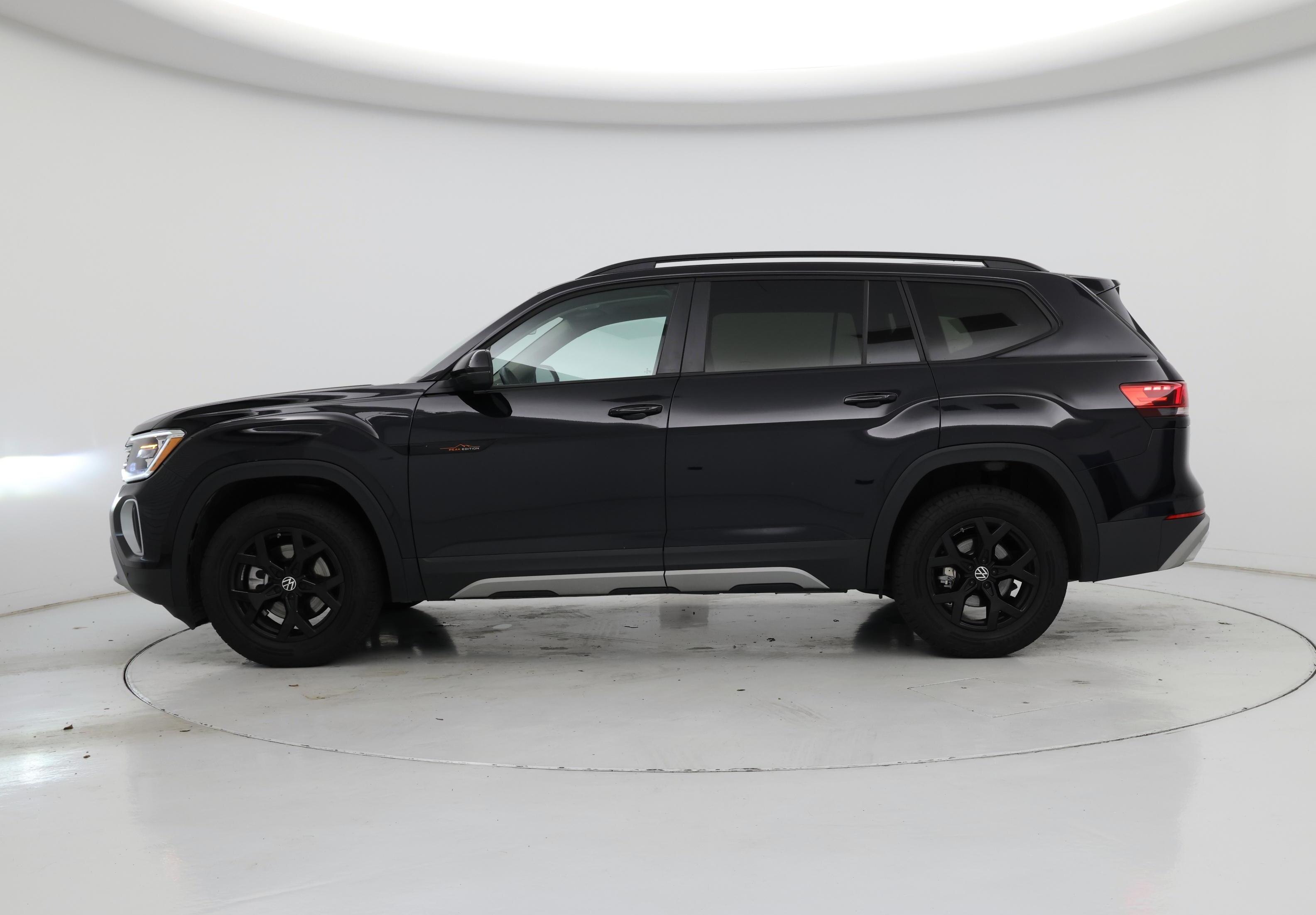 Thumbnail: 2024 Volkswagen Atlas - 3