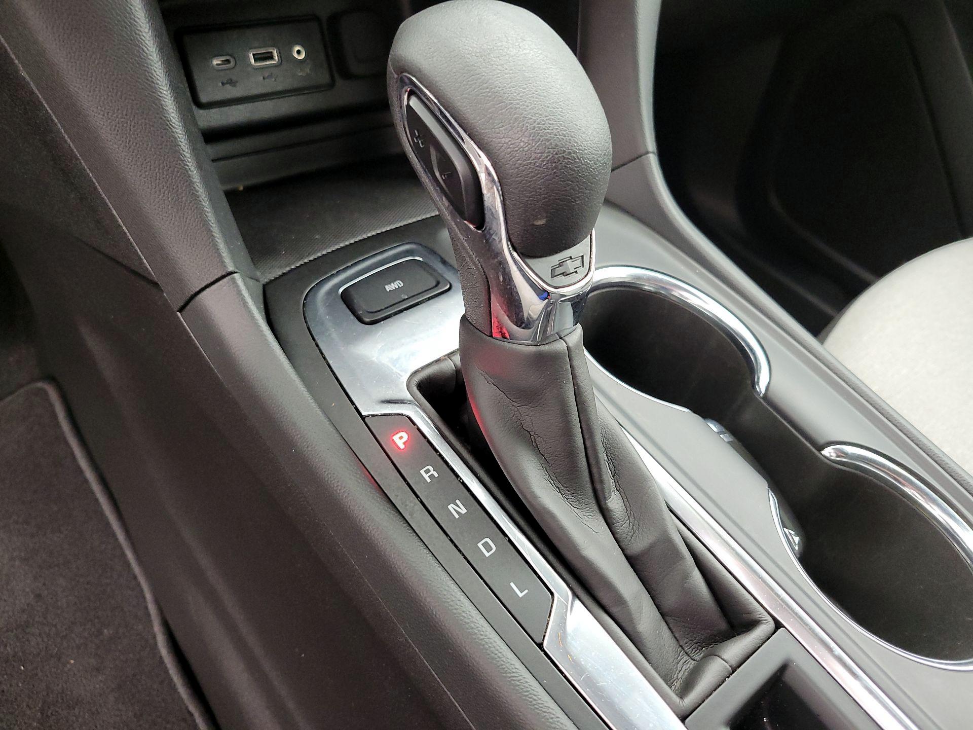 Thumbnail: 2023 Chevrolet Equinox - 17