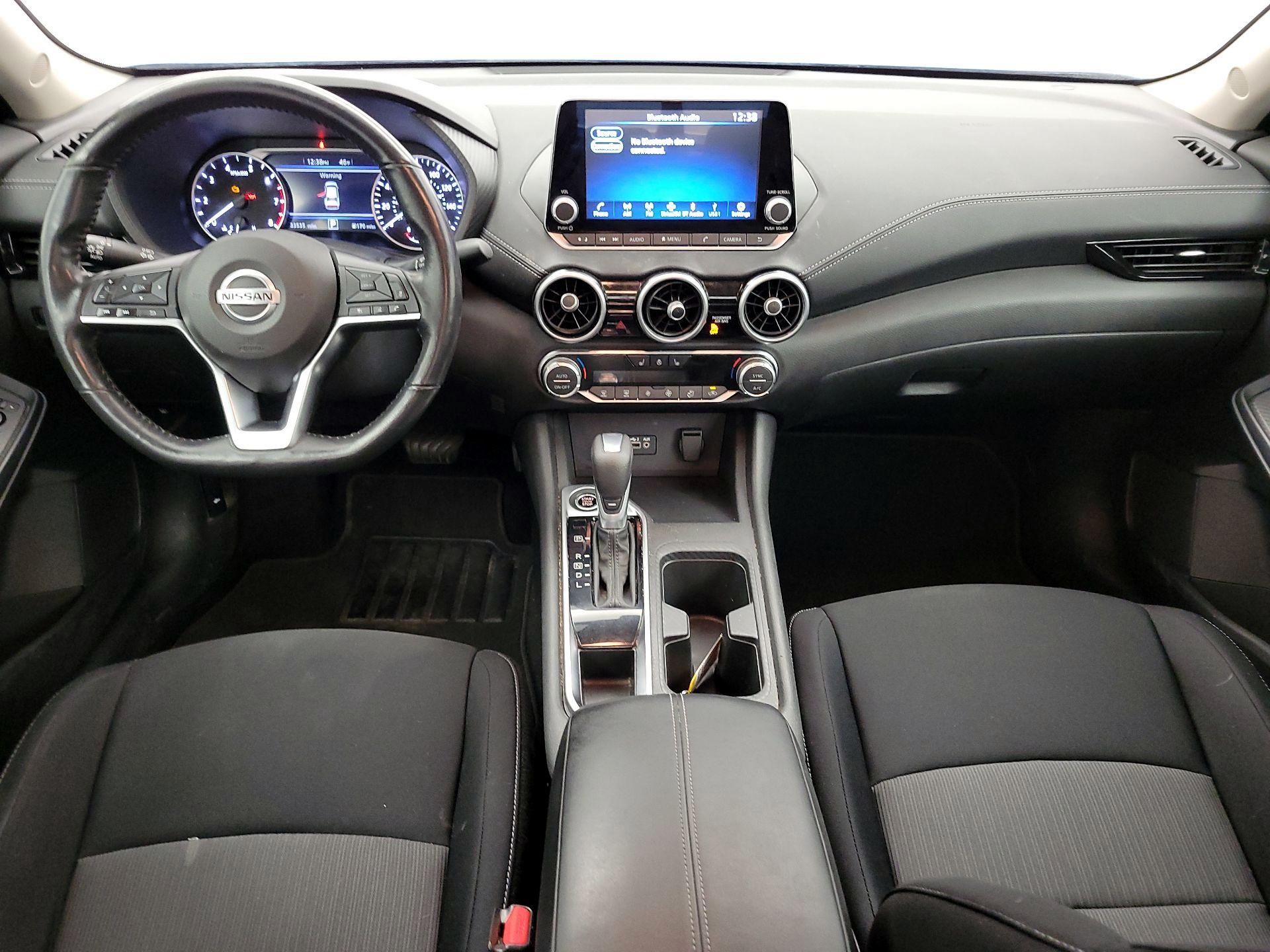 Thumbnail: 2022 Nissan Sentra - 9