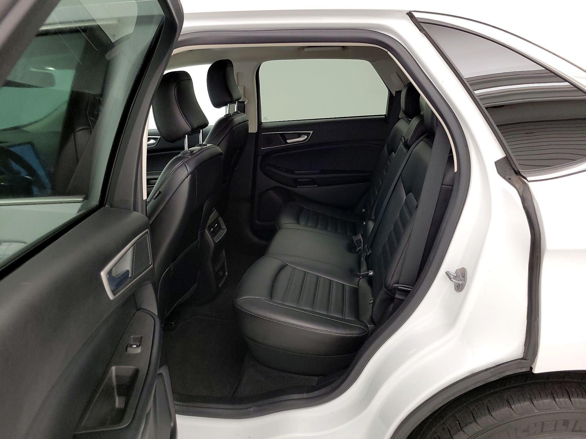 Thumbnail: 2022 Ford Edge - 20