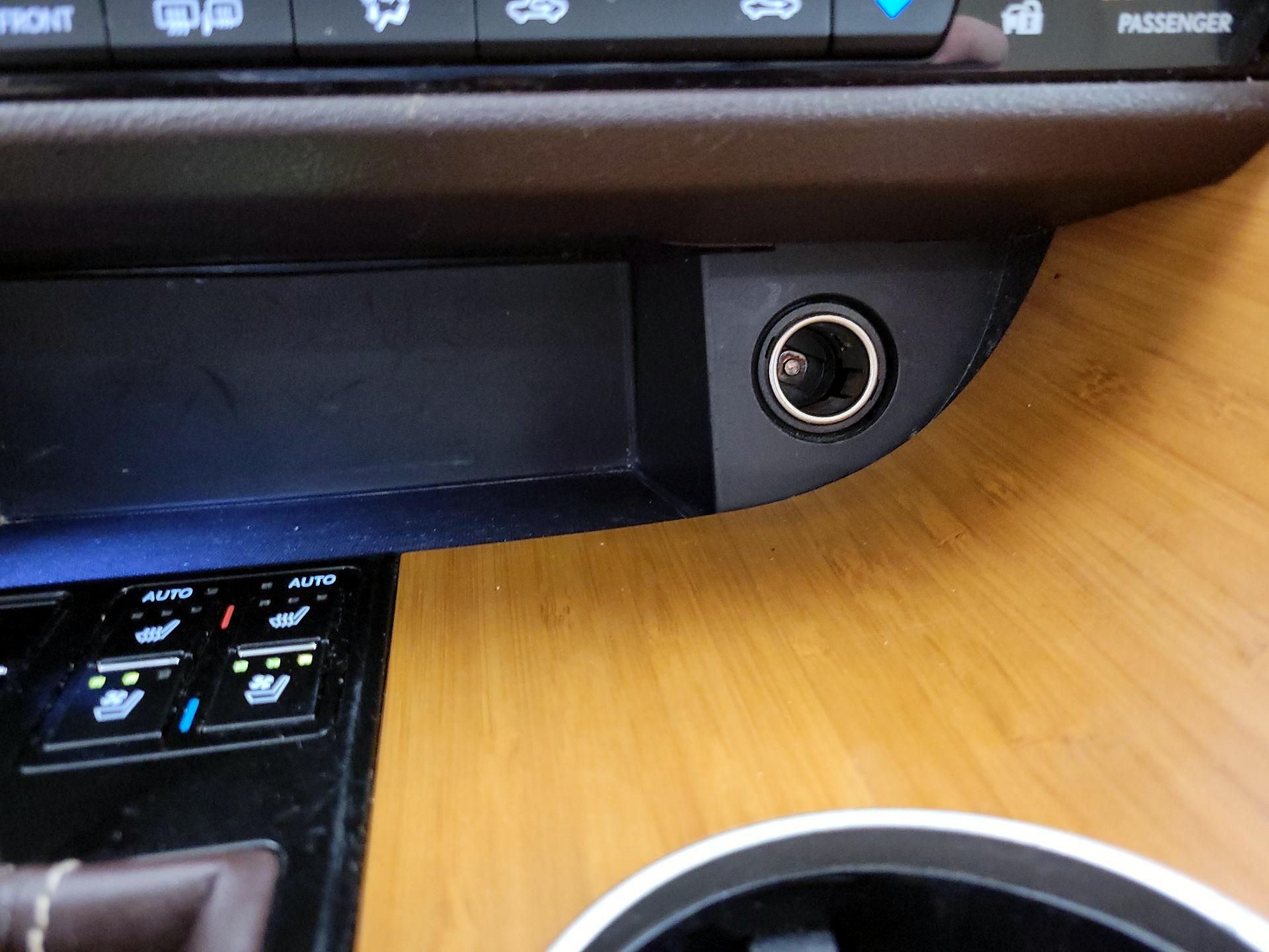 Thumbnail: 2018 Lexus RX - 18