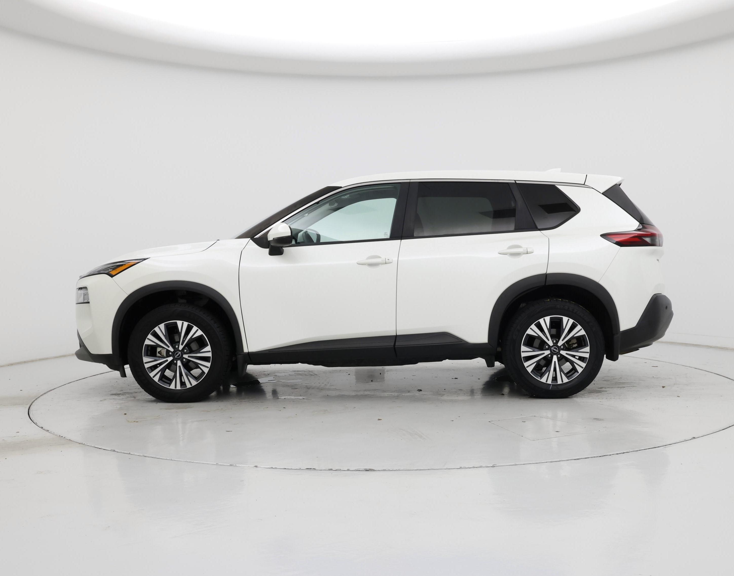Thumbnail: 2022 Nissan Rogue - 3