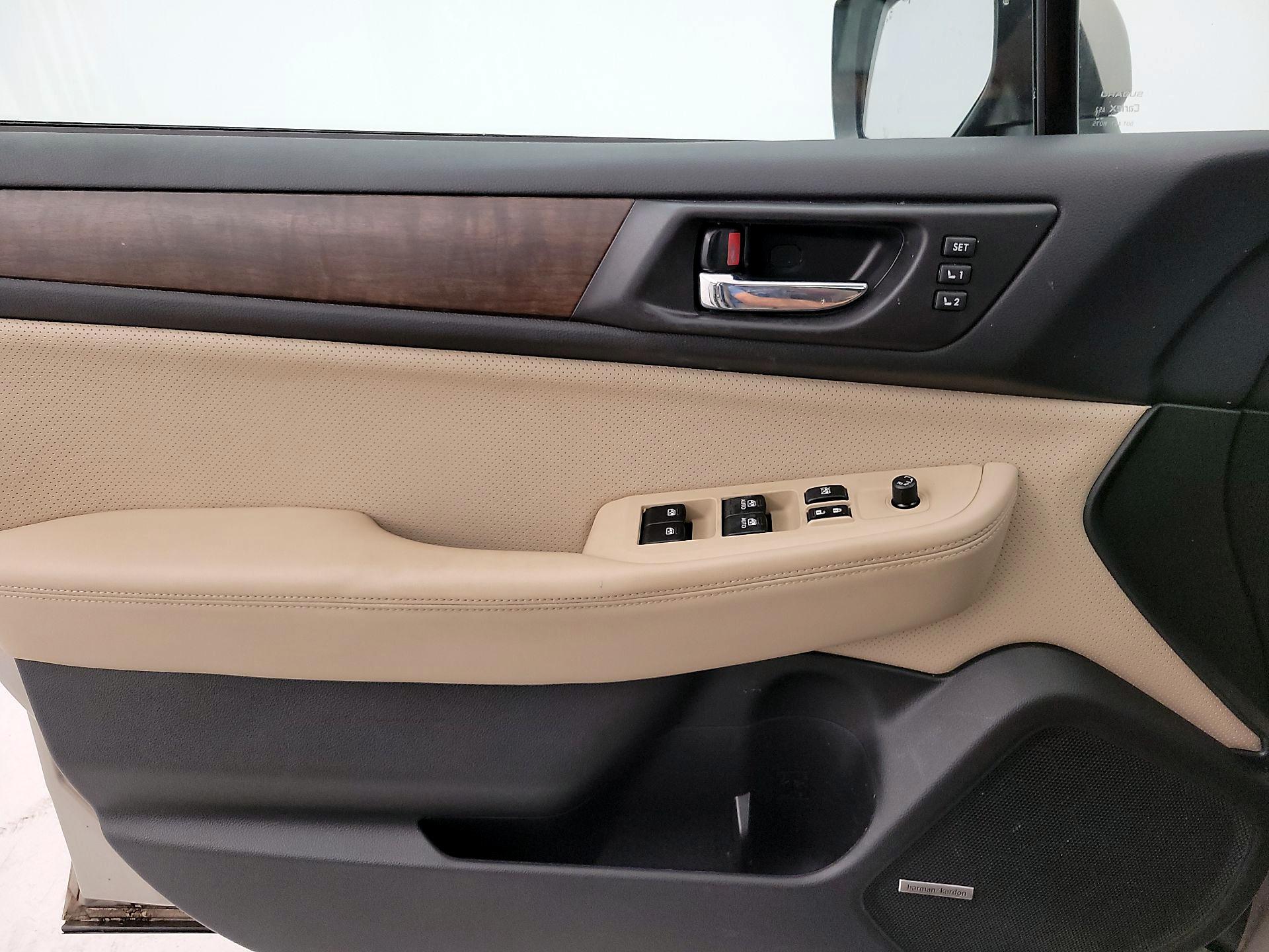 Thumbnail: 2015 Subaru Outback - 12