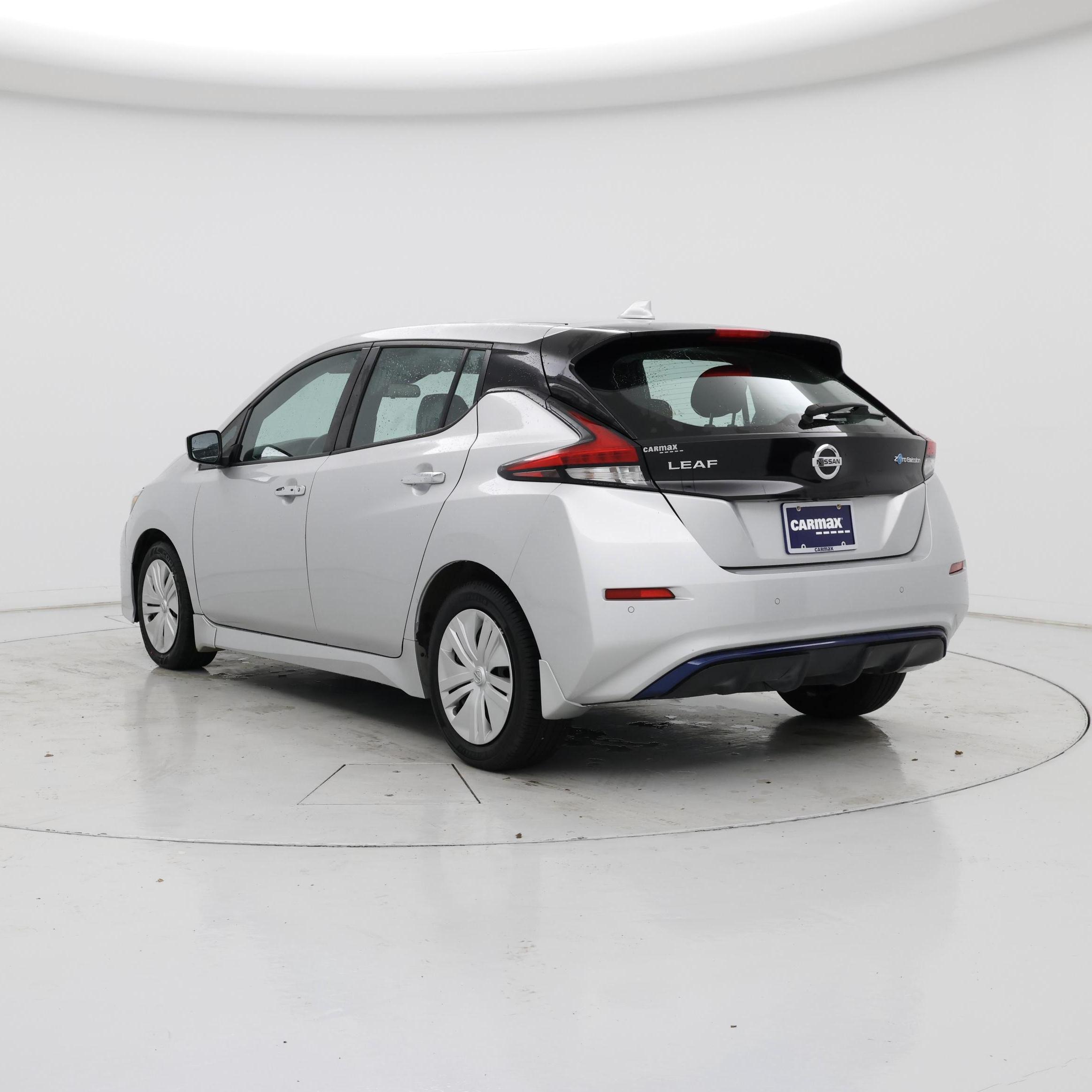 Thumbnail: 2020 Nissan Leaf - 2
