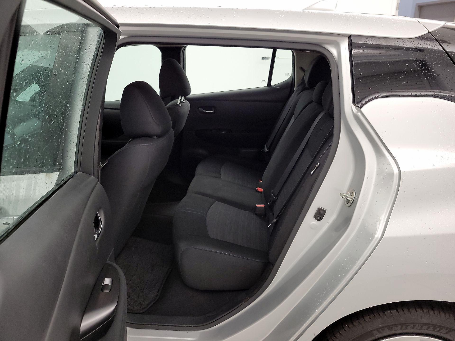 Thumbnail: 2020 Nissan Leaf - 19