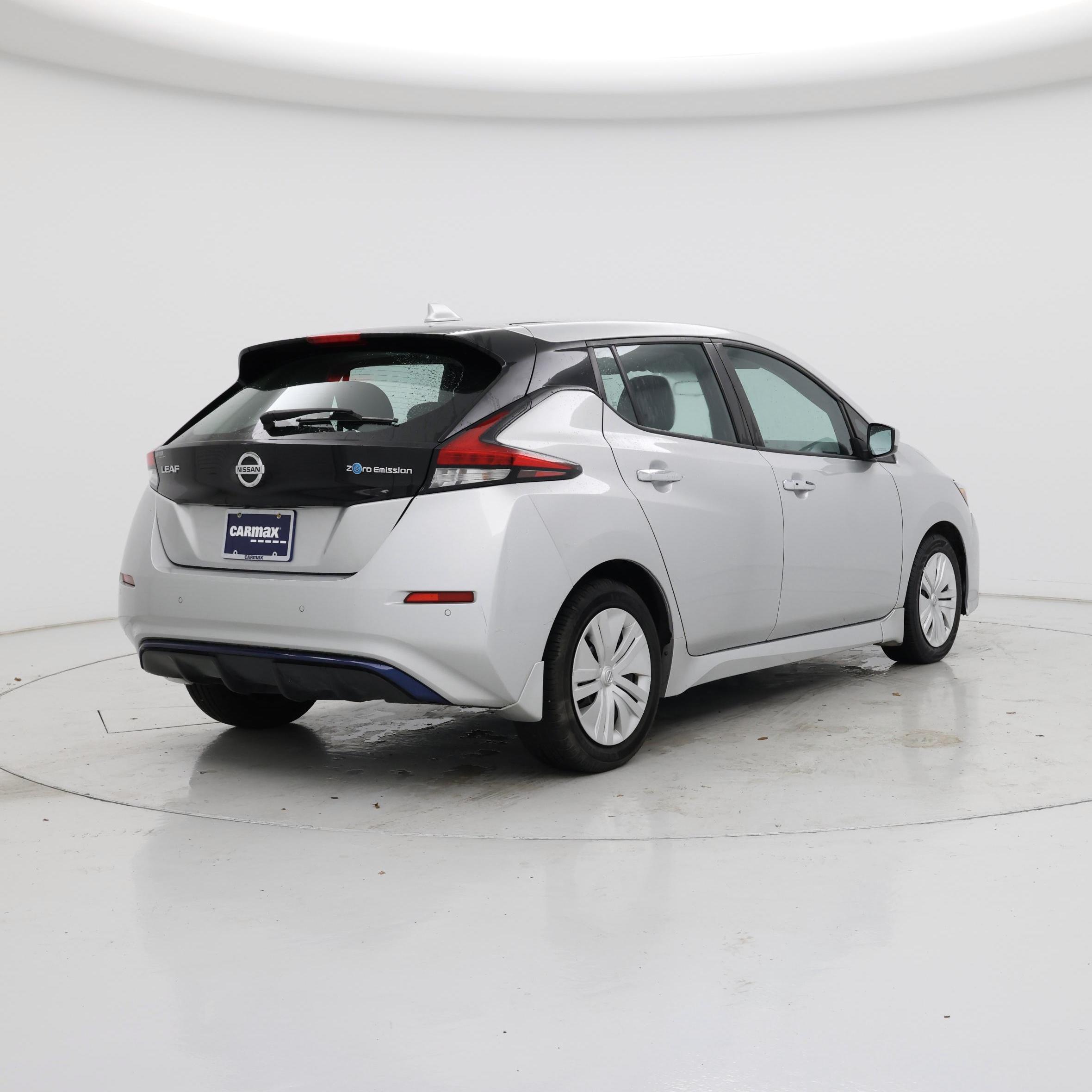 Thumbnail: 2020 Nissan Leaf - 8