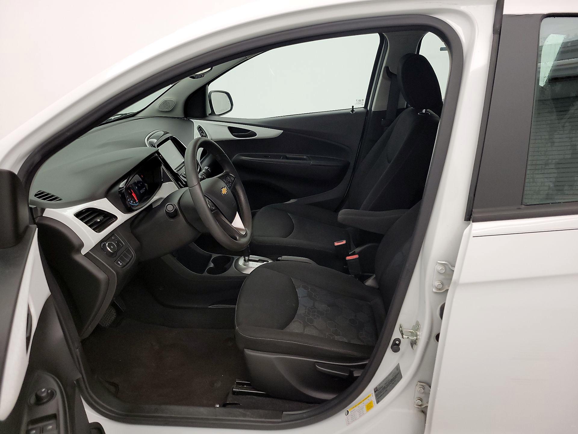 Thumbnail: 2017 Chevrolet Spark - 11