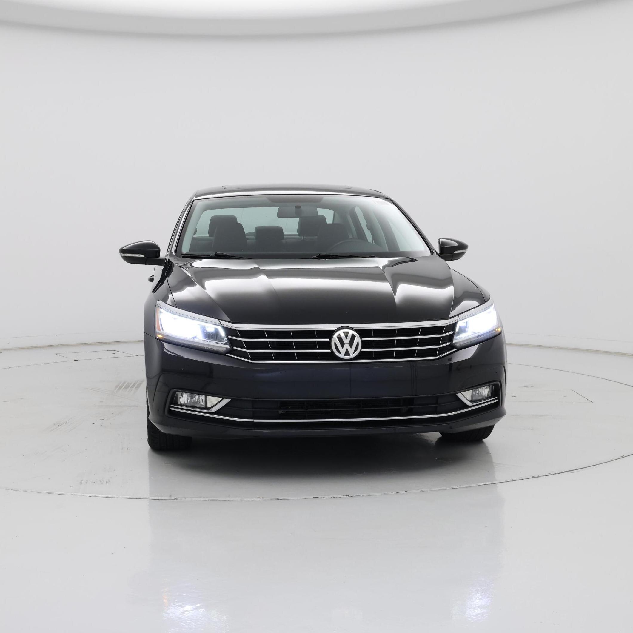Thumbnail: 2018 Volkswagen Passat - 5