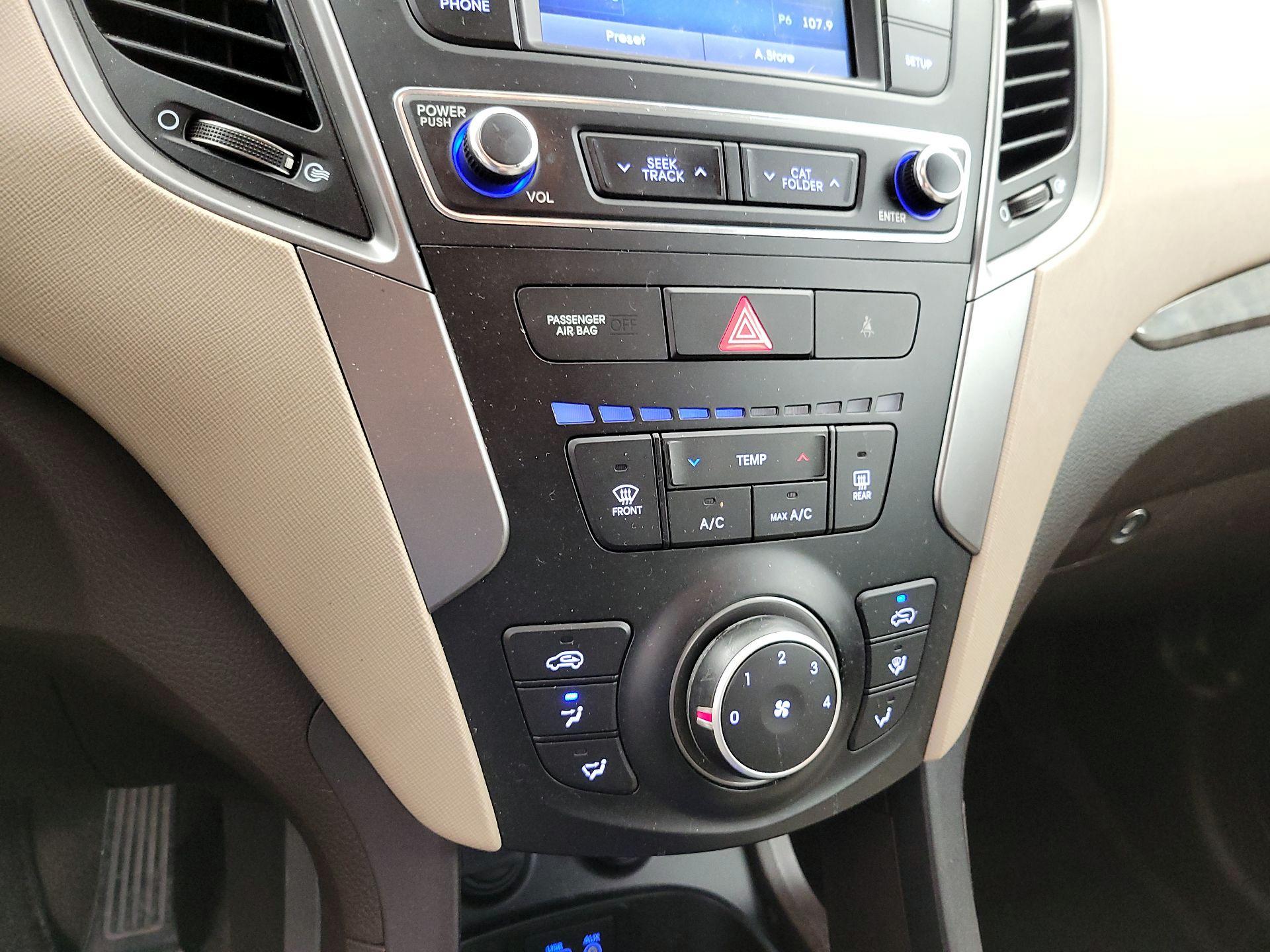 Thumbnail: 2017 Hyundai Santa Fe - 16