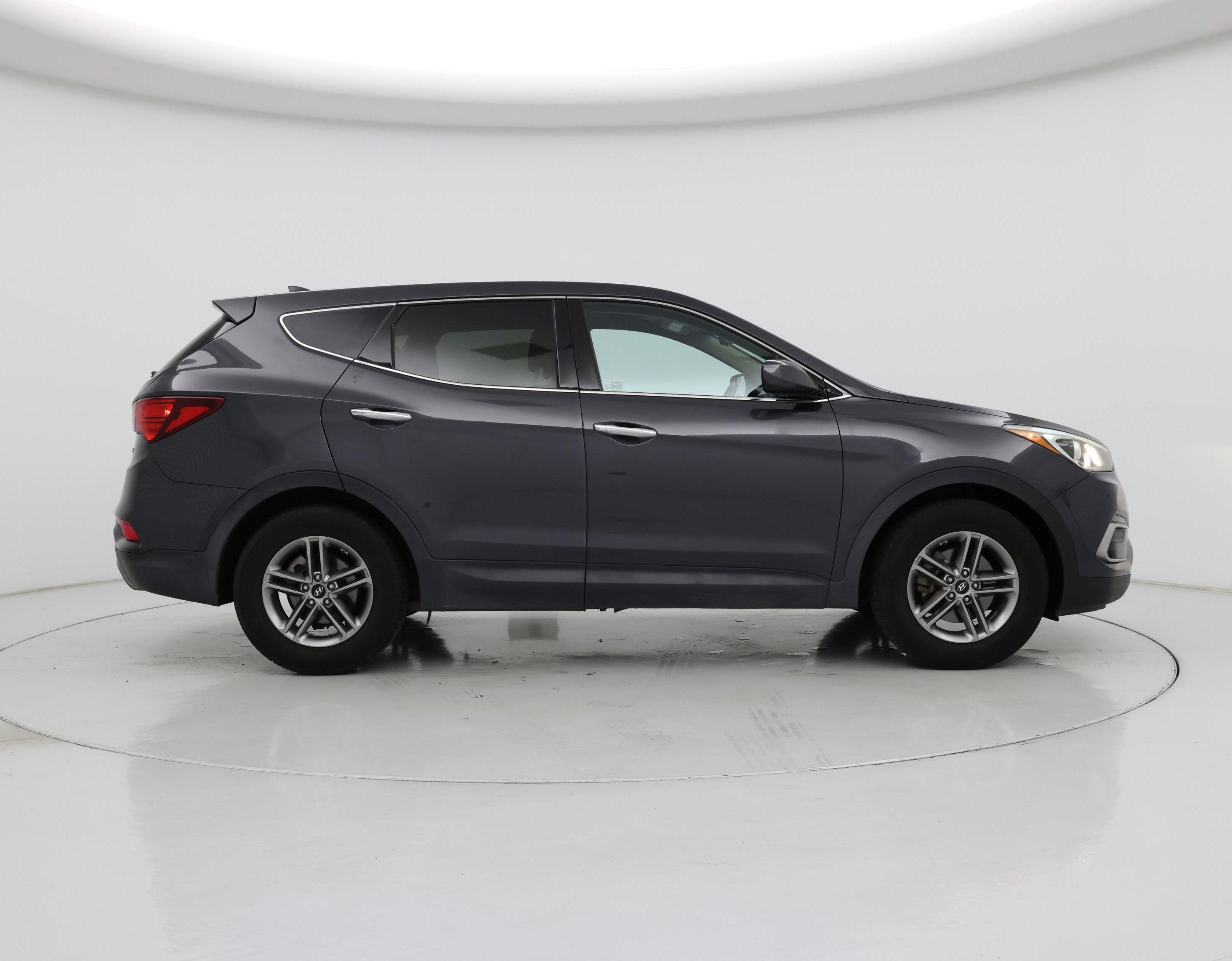 Thumbnail: 2017 Hyundai Santa Fe - 7