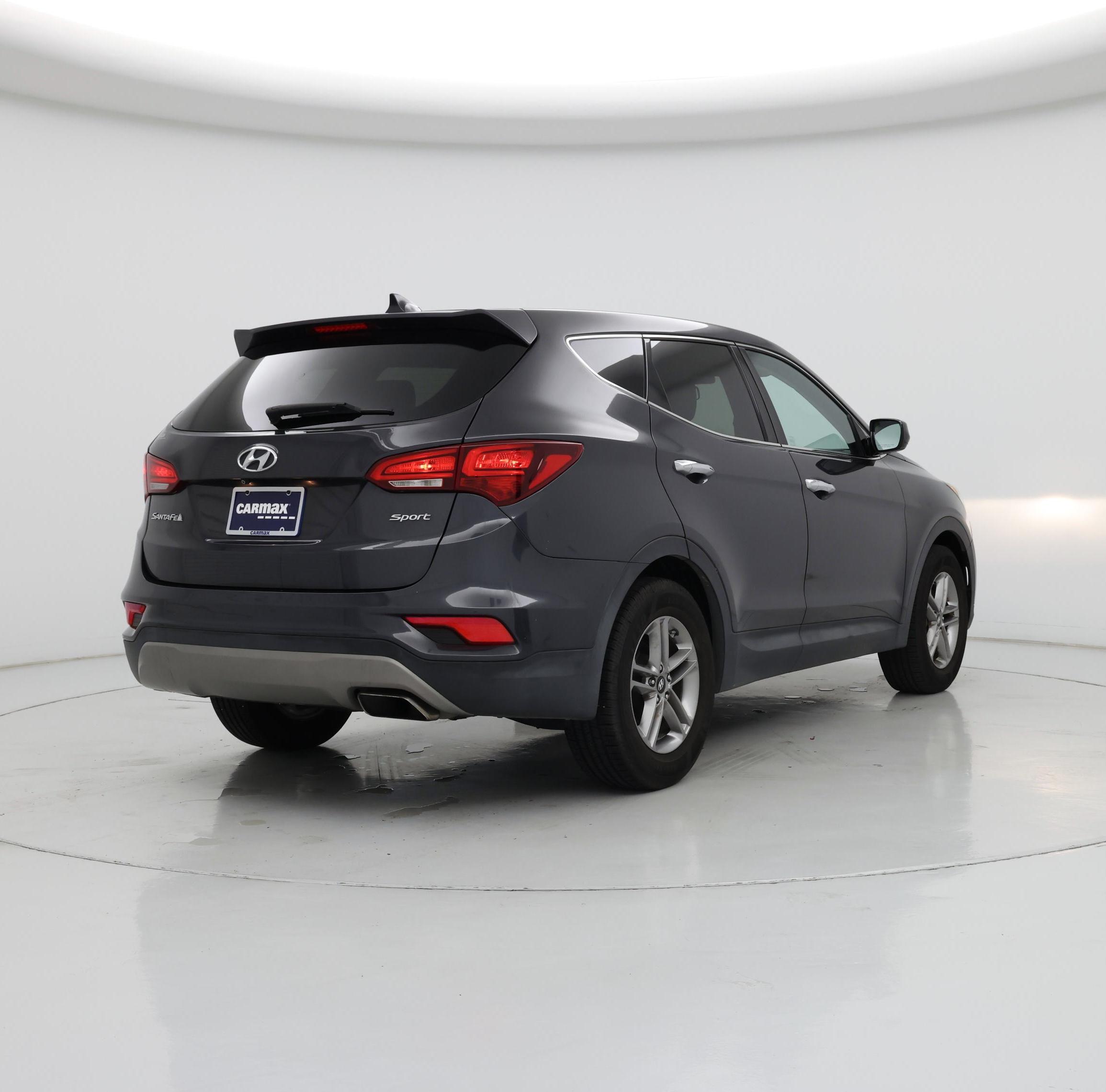 Thumbnail: 2017 Hyundai Santa Fe - 8