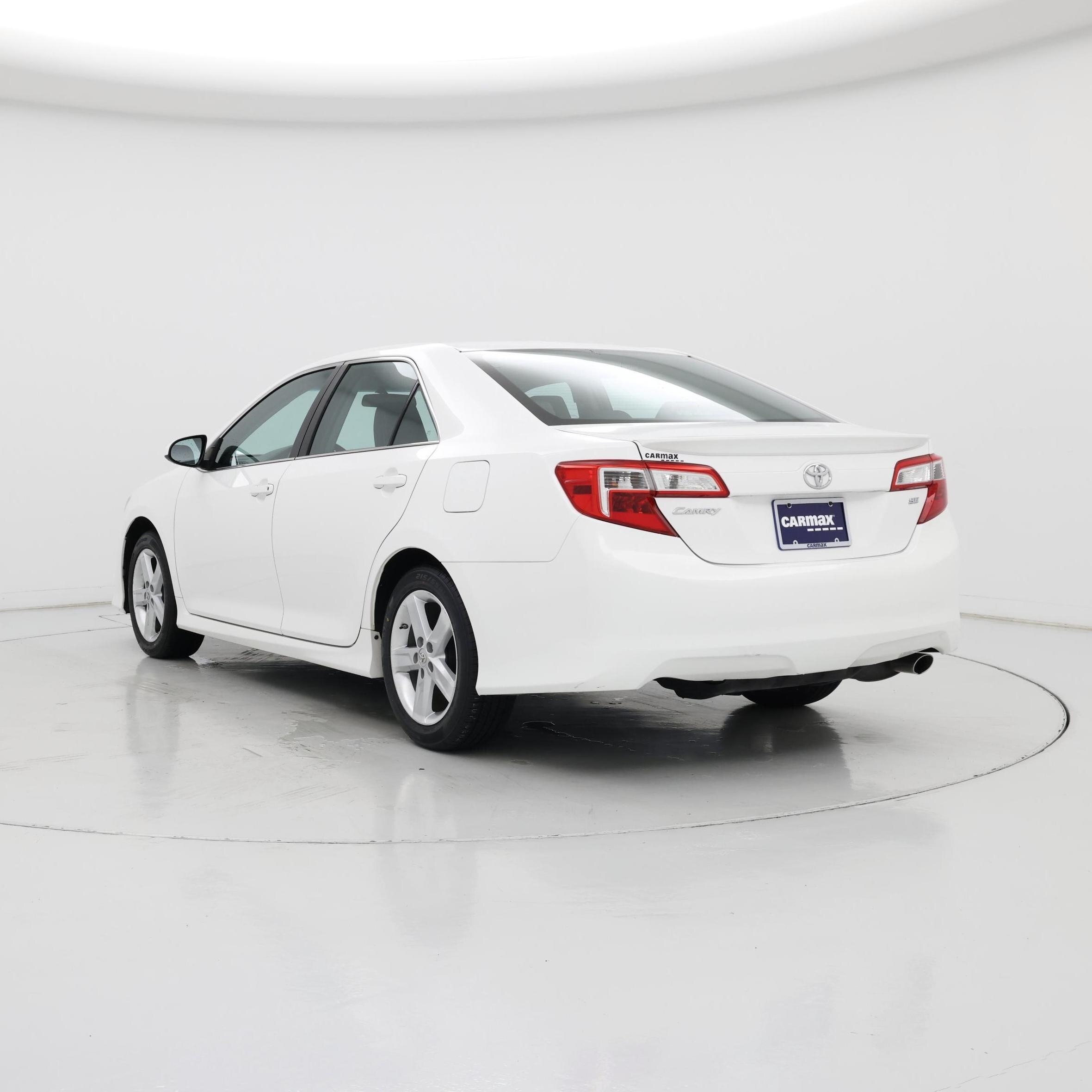 Thumbnail: 2014 Toyota Camry - 2