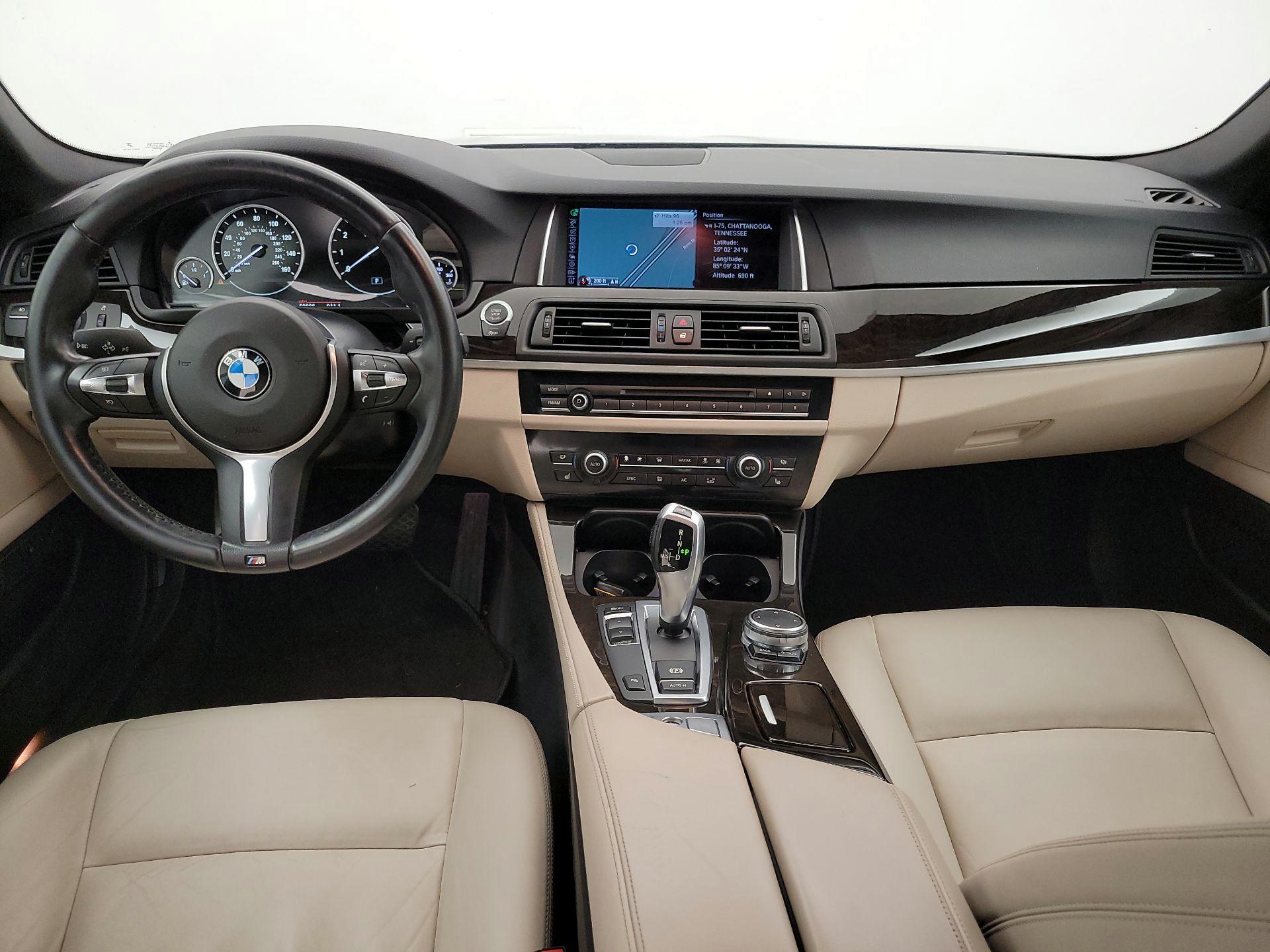 Thumbnail: 2015 BMW 5 Series - 9