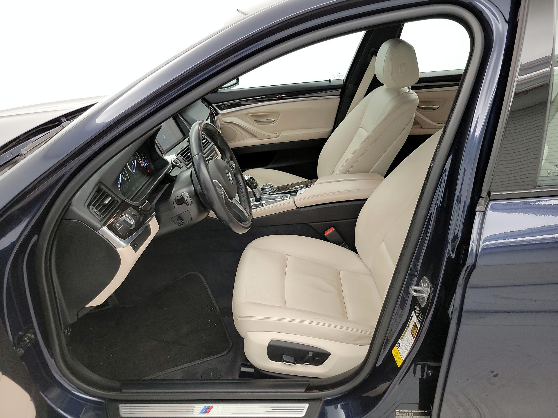 Thumbnail: 2015 BMW 5 Series - 11