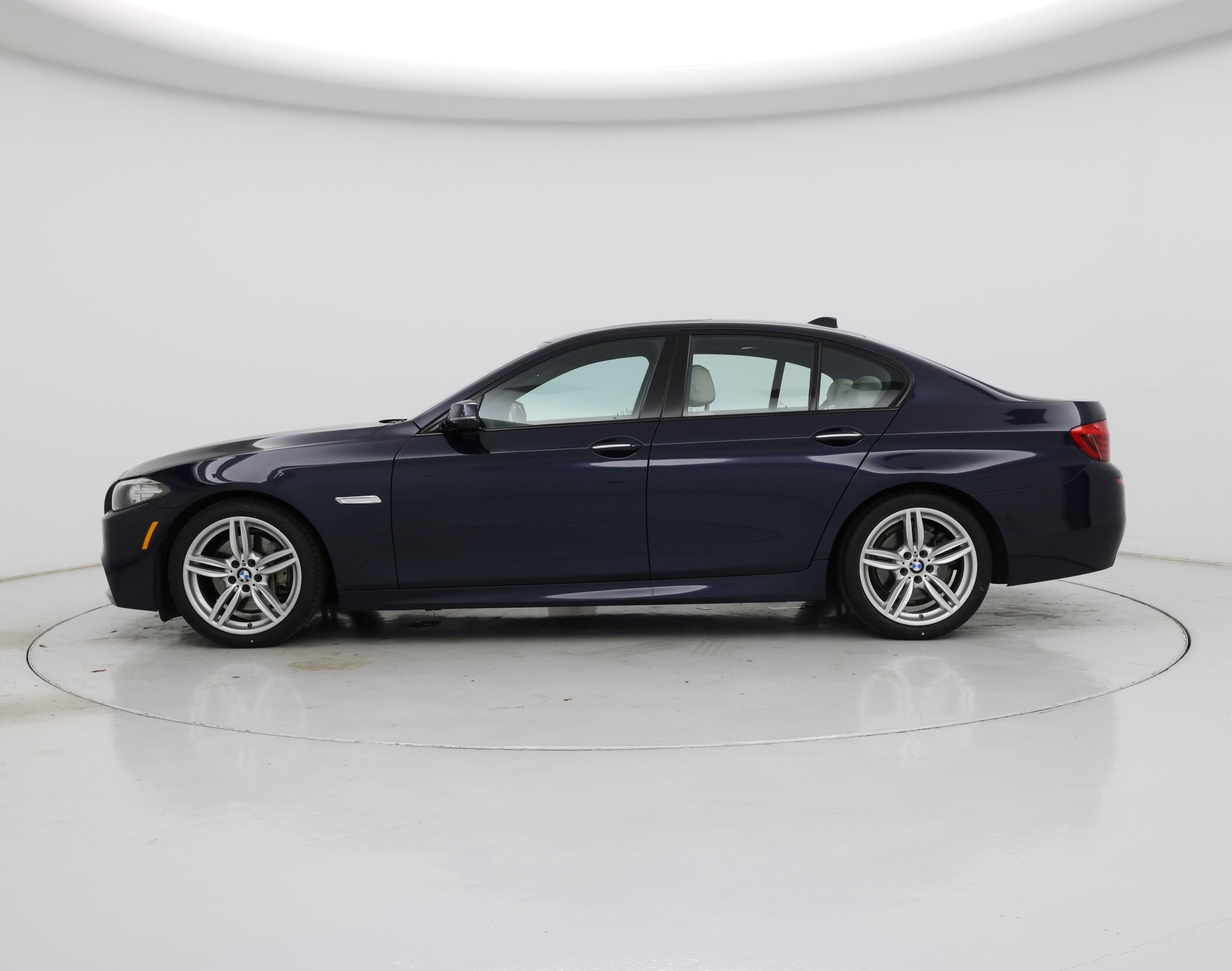 Thumbnail: 2015 BMW 5 Series - 3