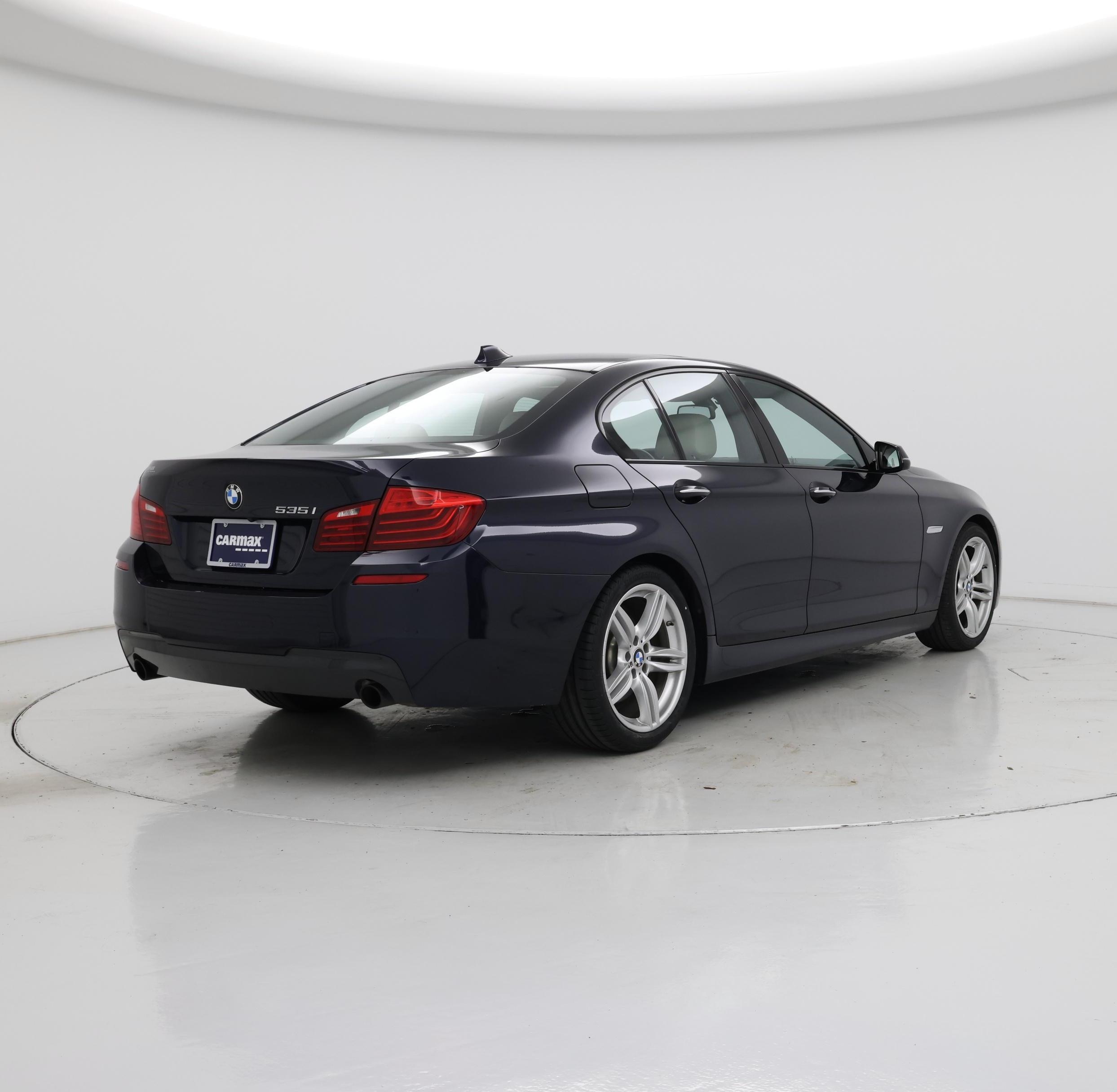 Thumbnail: 2015 BMW 5 Series - 8
